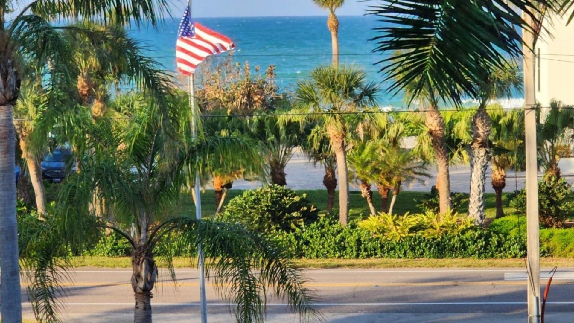Longboat Bay Club by CoolVacay