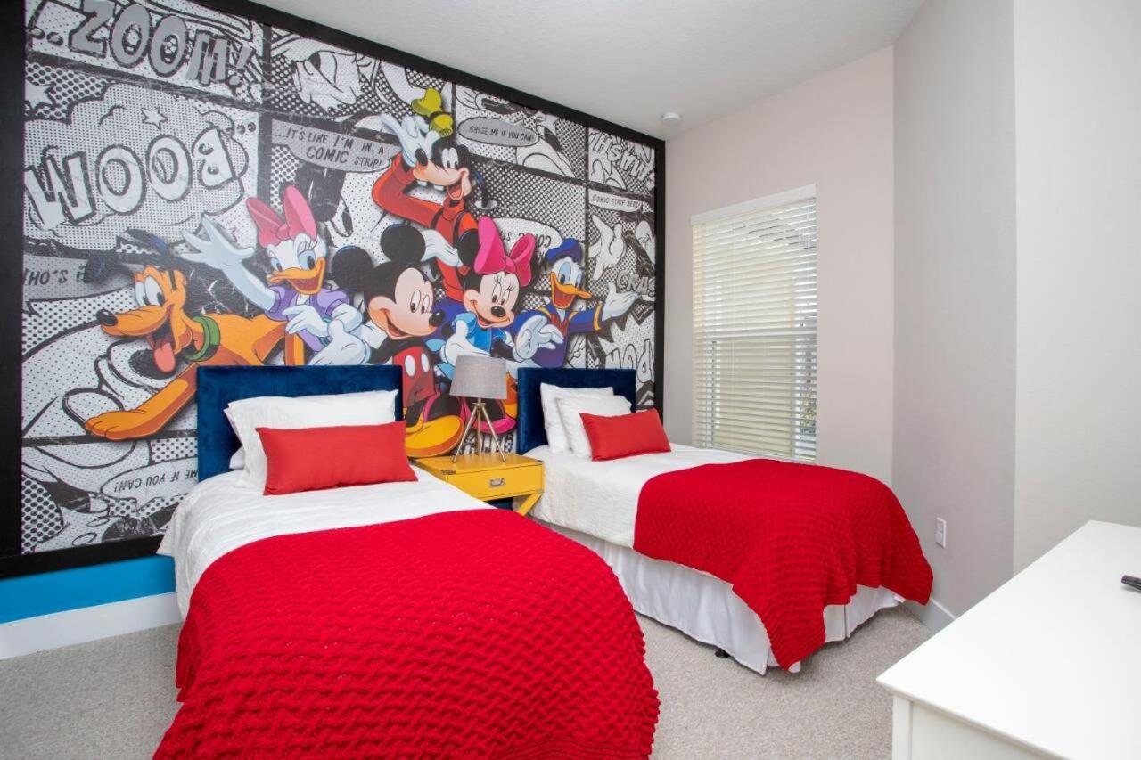 Dreamscape NEW 4 Suites Villa 5 min to Disney