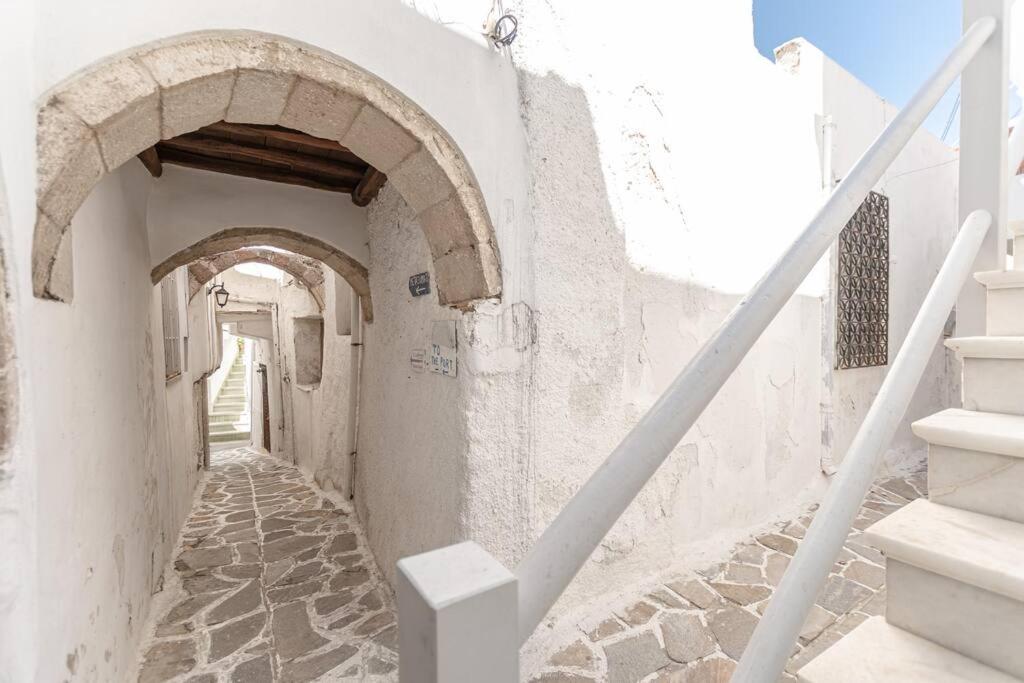 Ocean Rose II - Old Naxos Town view 5