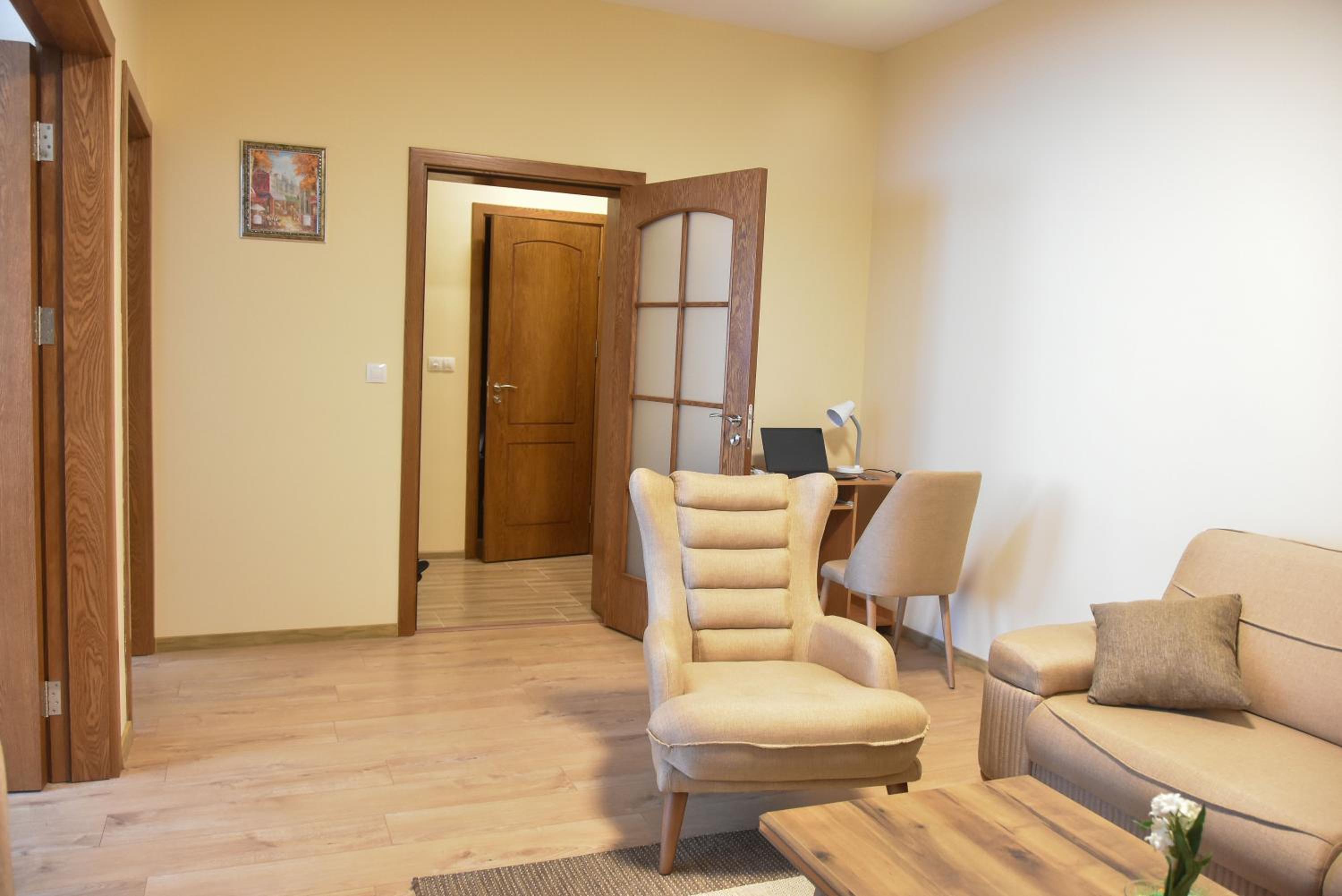 Trimaya apartment - comfort in the top city center