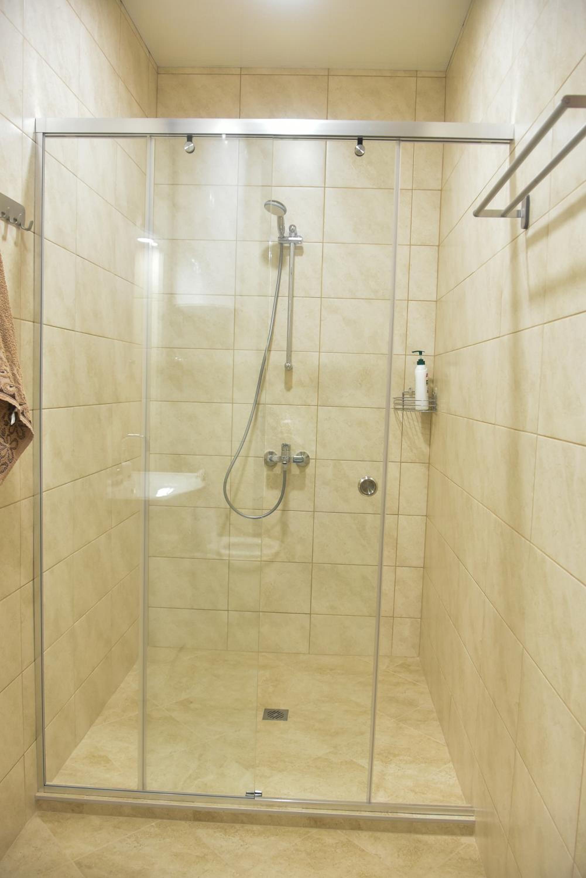 Trimaya apartment - comfort in the top city center