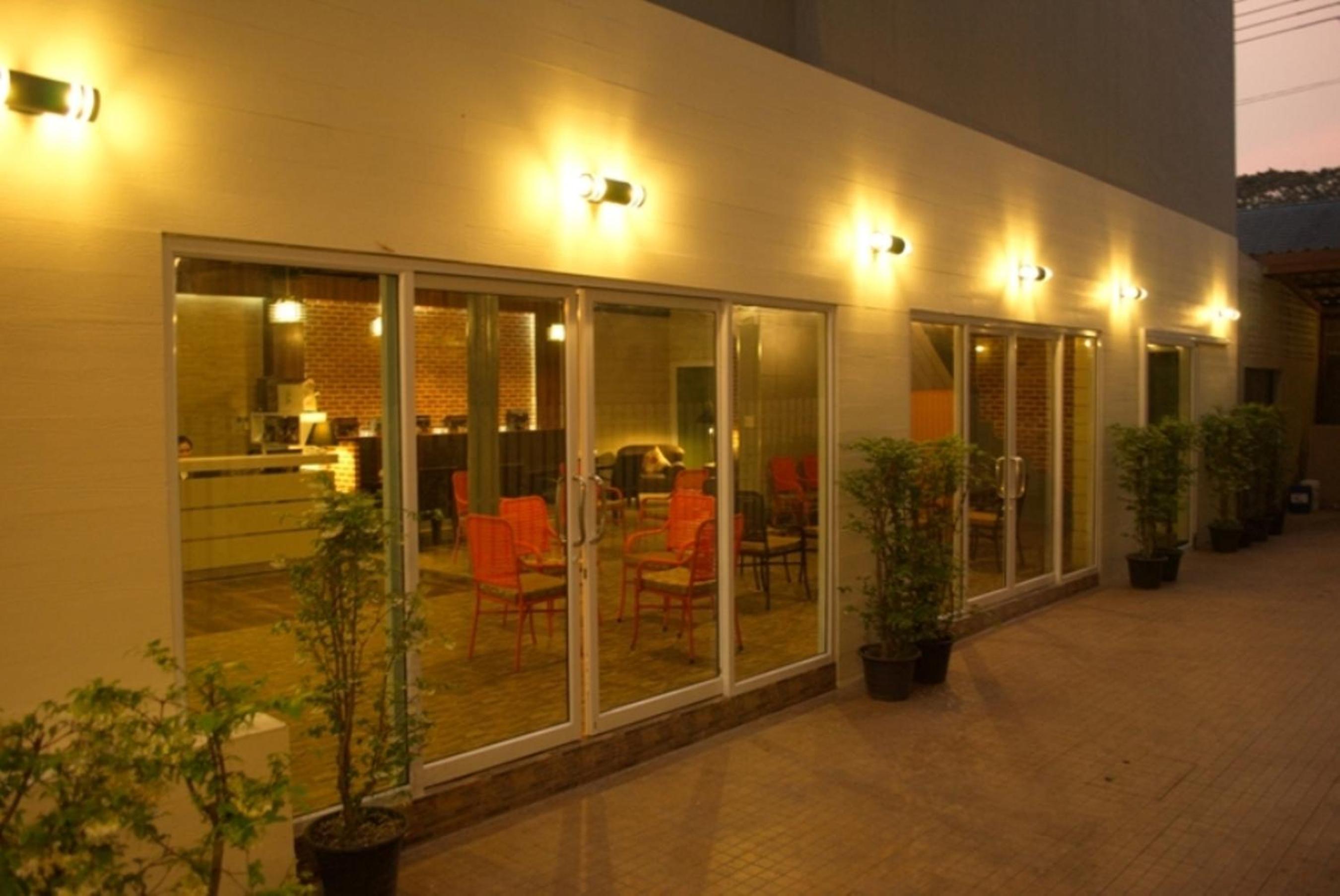Prajaktra City Hostel