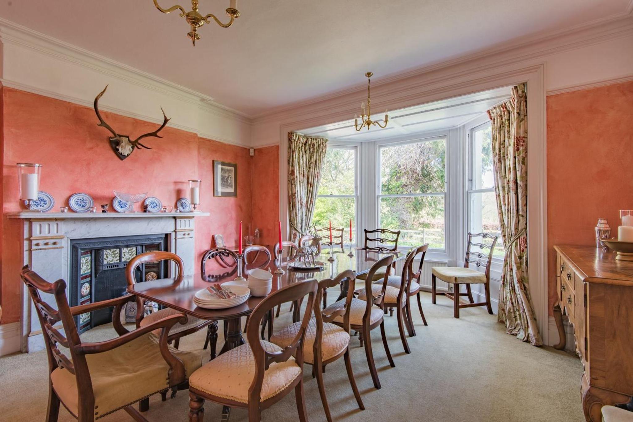Burleigh House by Bloom Stays view 4