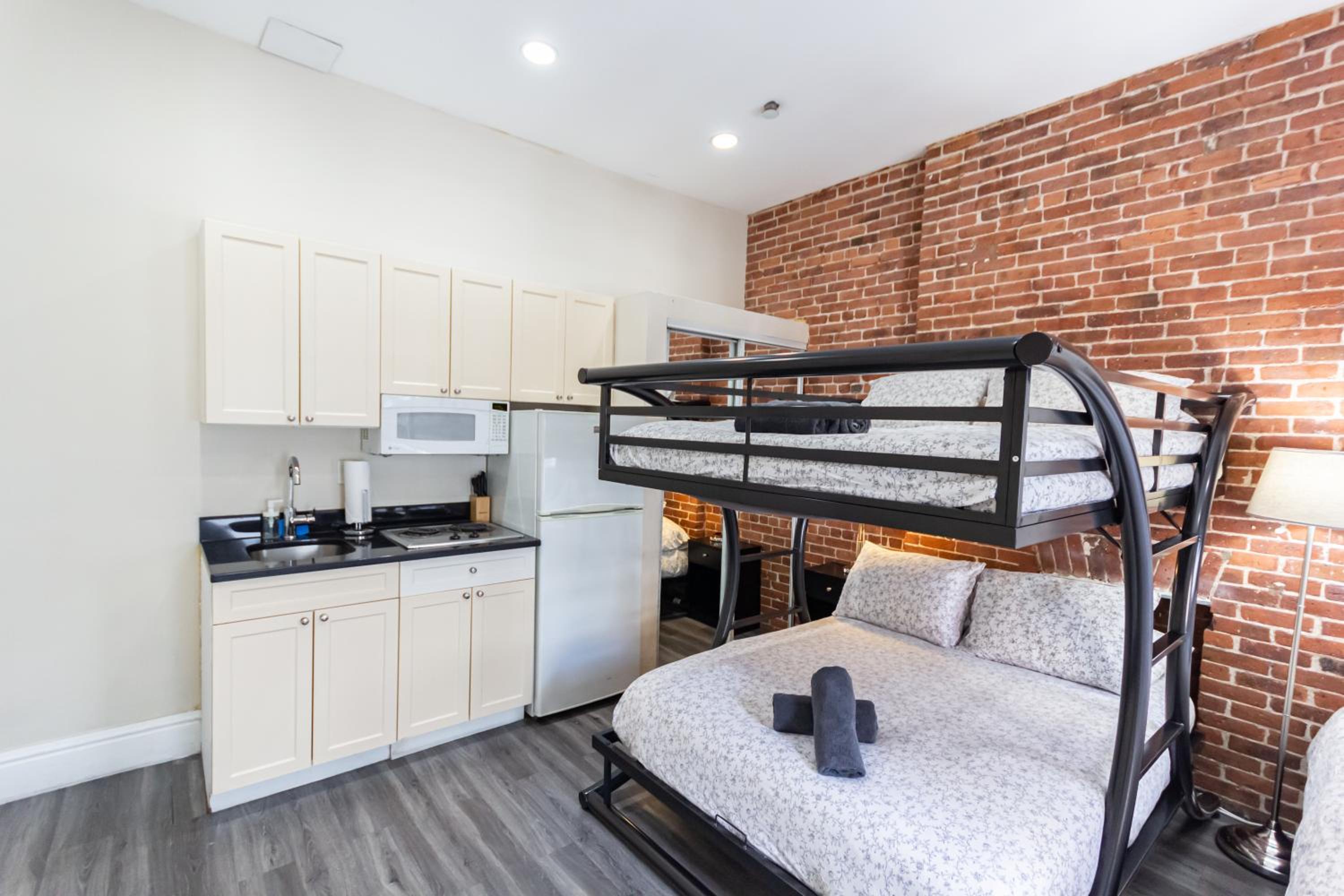 STUDIO PLUS, Next to the Korea-Town