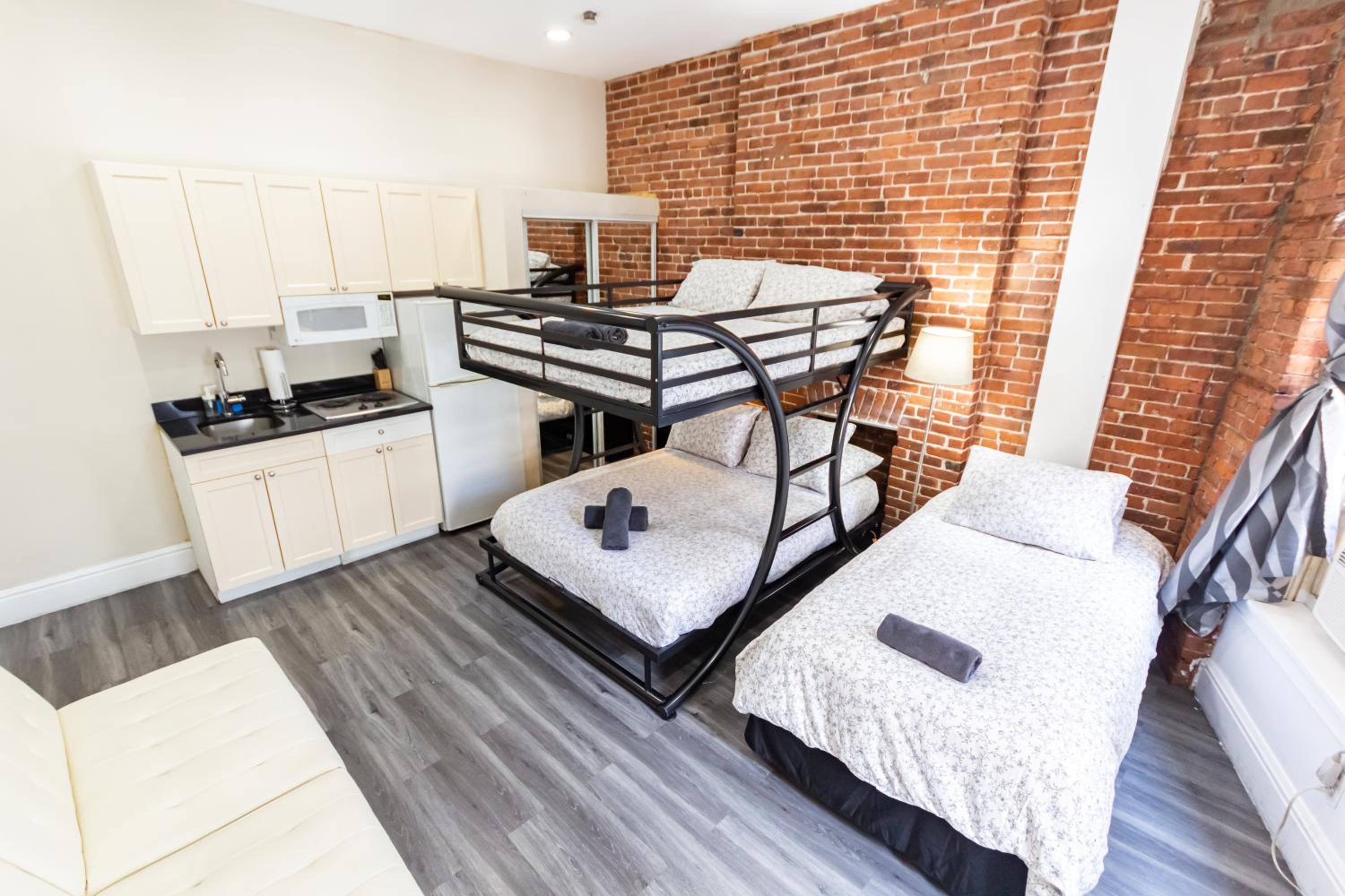 STUDIO PLUS, Next to the Korea-Town