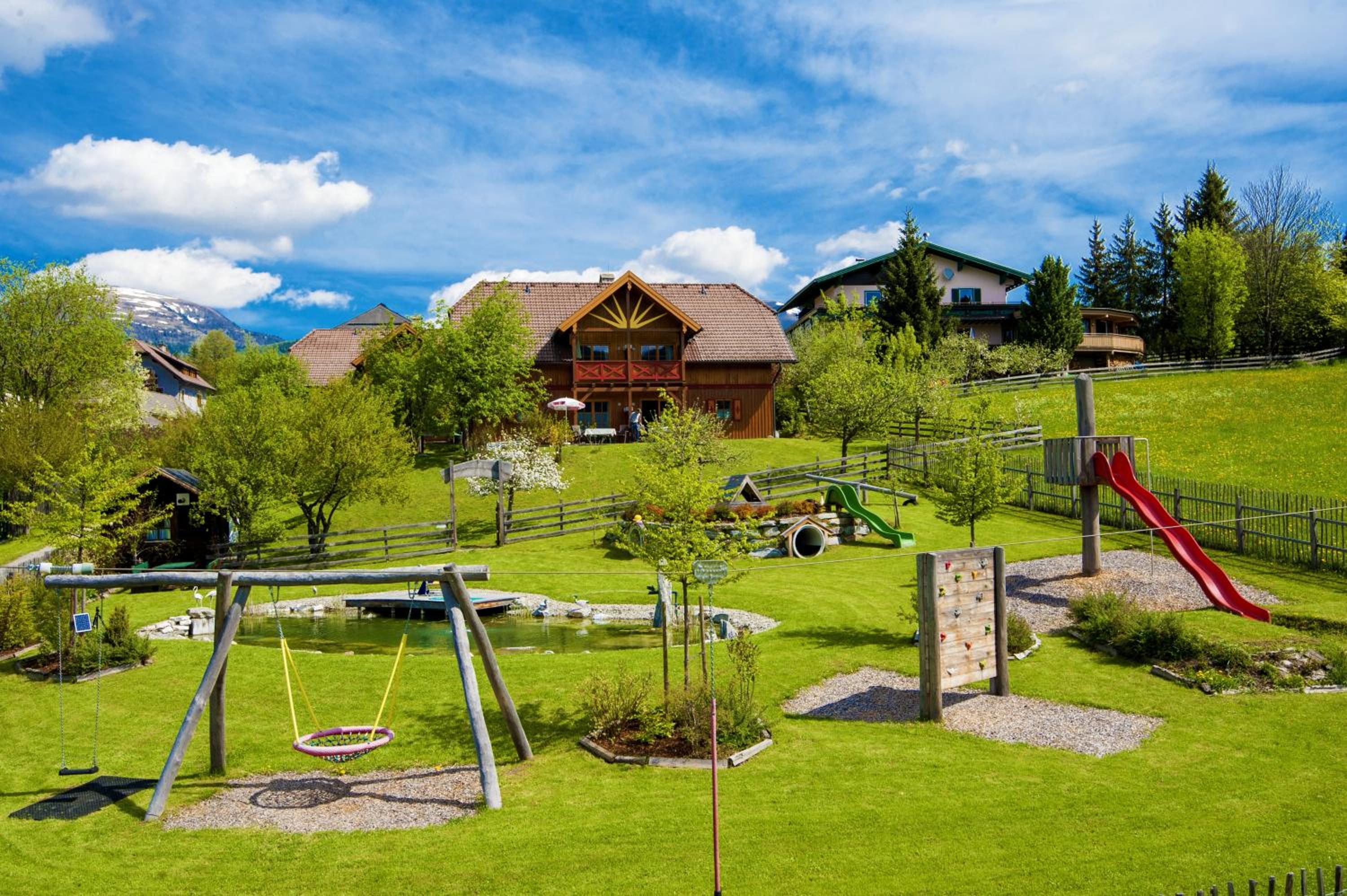 Familien-Appartements Örglwirt's Gut
