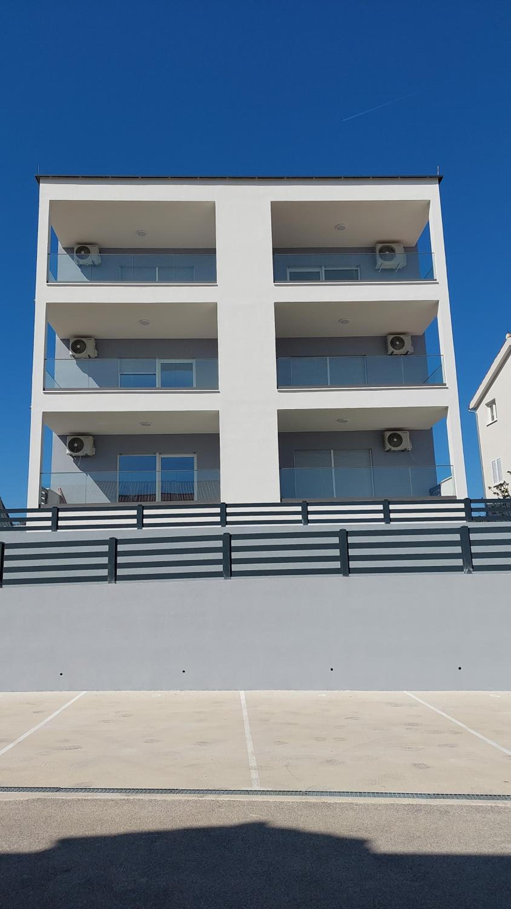 Penthouse Dream Look