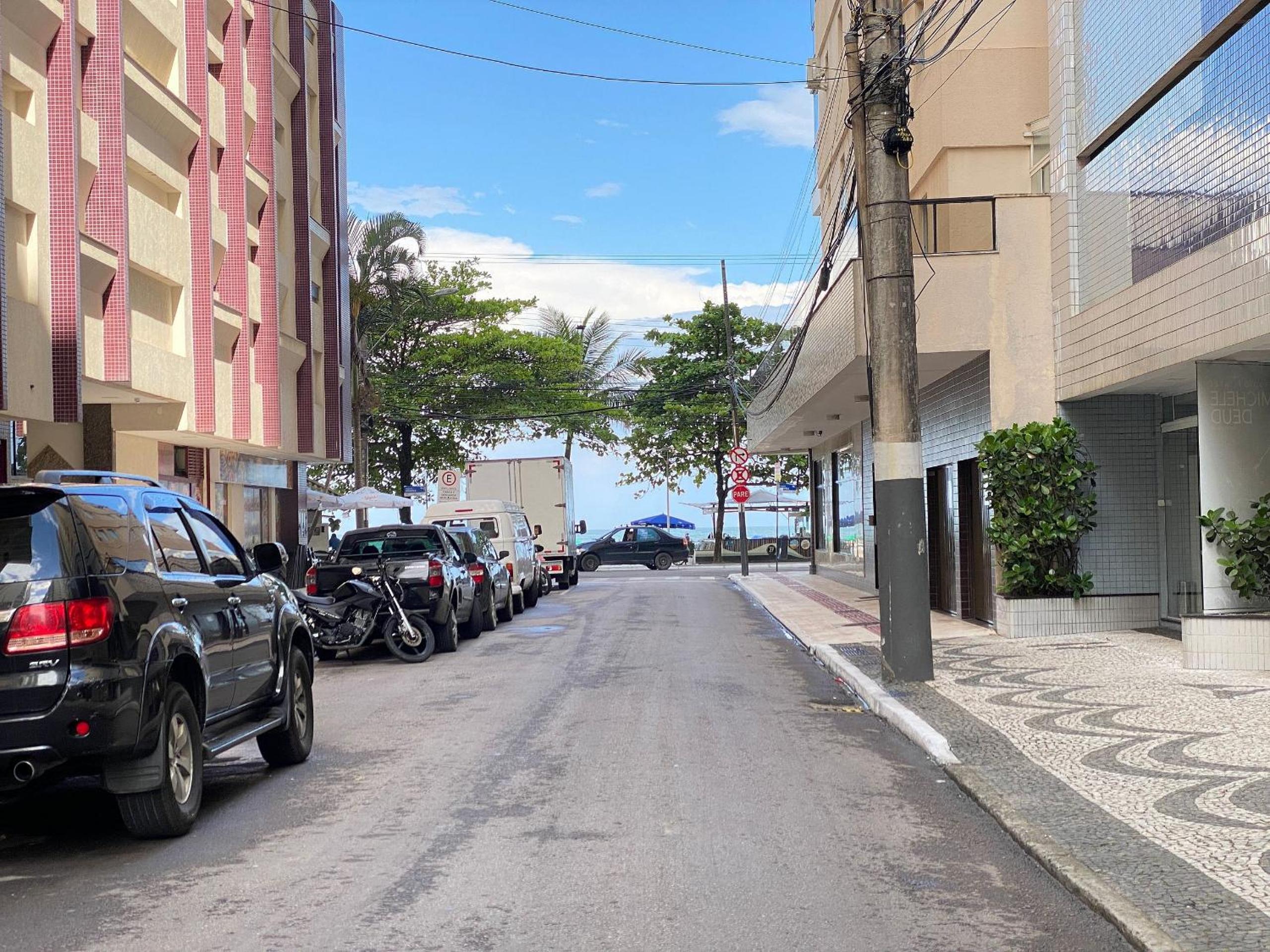 MRF74 - Churrasqueira, Quadra Mar, Garagem, 2 Dorm