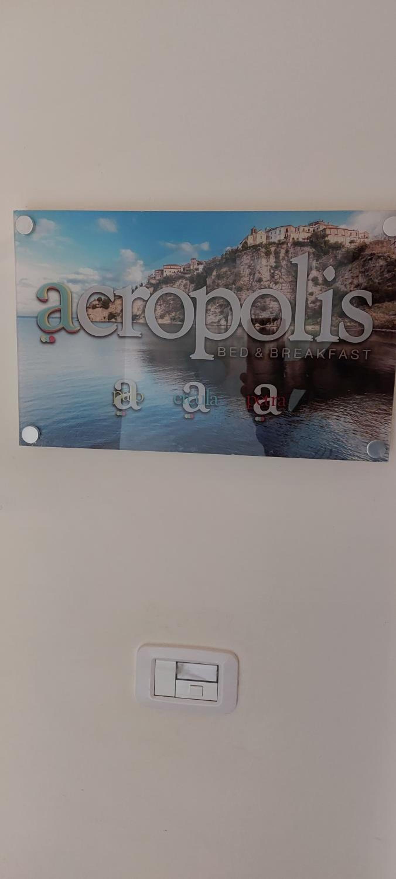 B&B New Acropolis