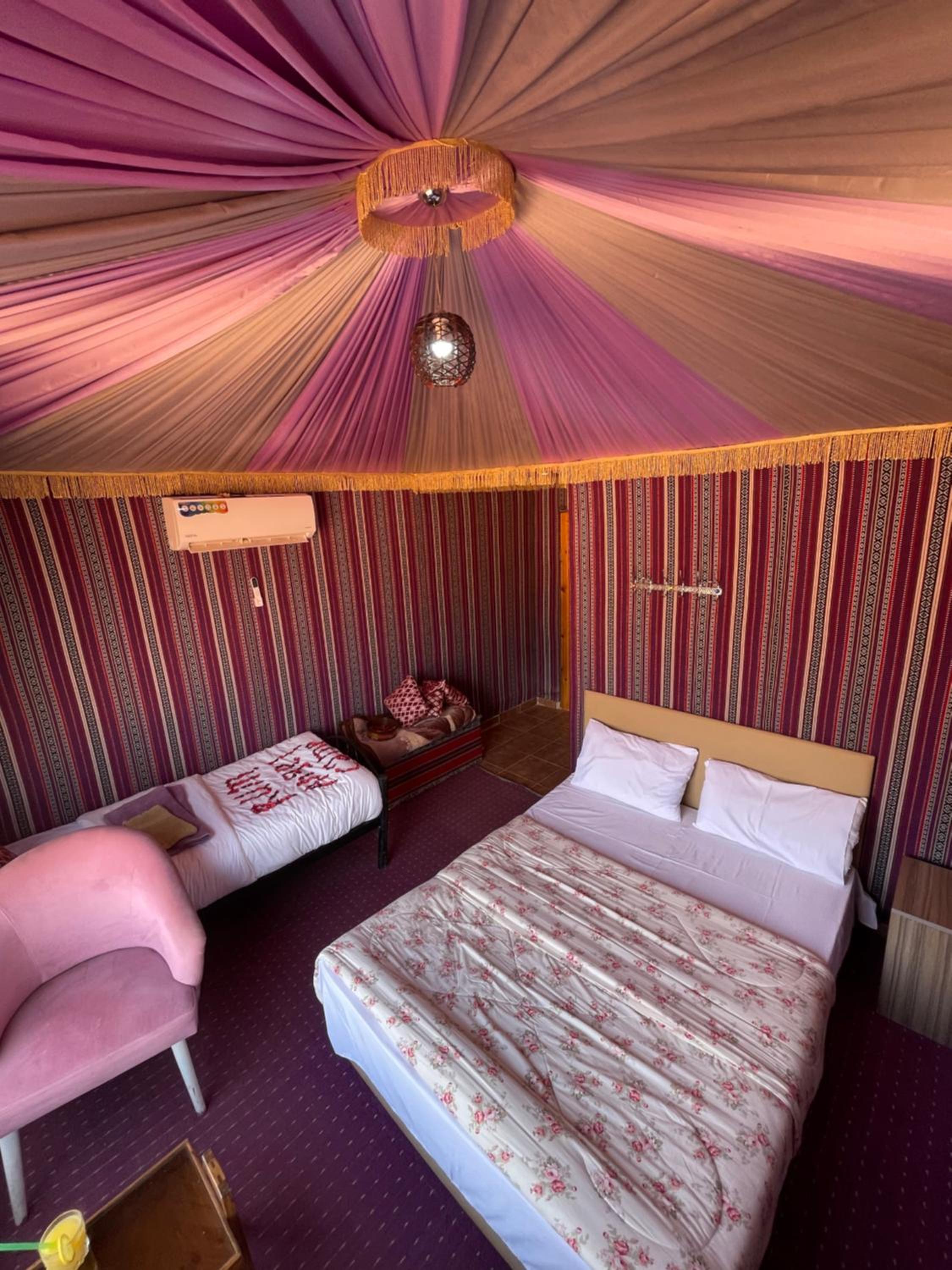 Wadi rum eagle Luxury camp