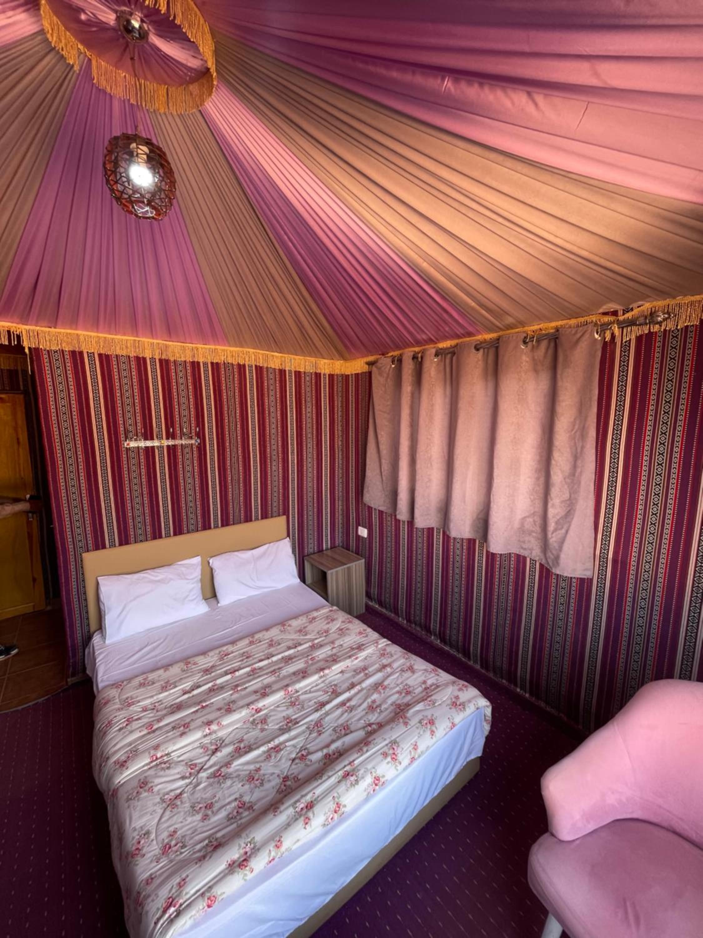 Wadi rum eagle Luxury camp