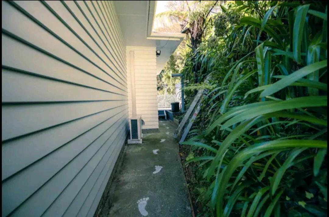 Warm, tidy , quiet vacation home view 3