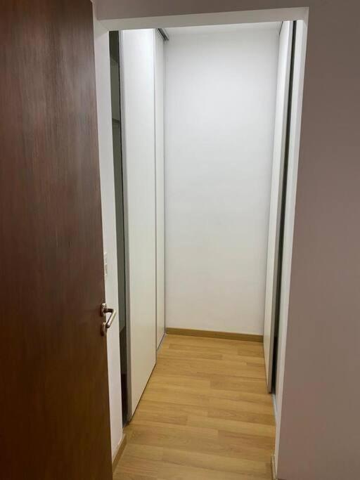 Departamento para 4 personas, con cochera, a metros del centro de la ciudad
