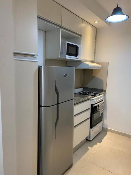 Departamento para 4 personas, con cochera, a metros del centro de la ciudad