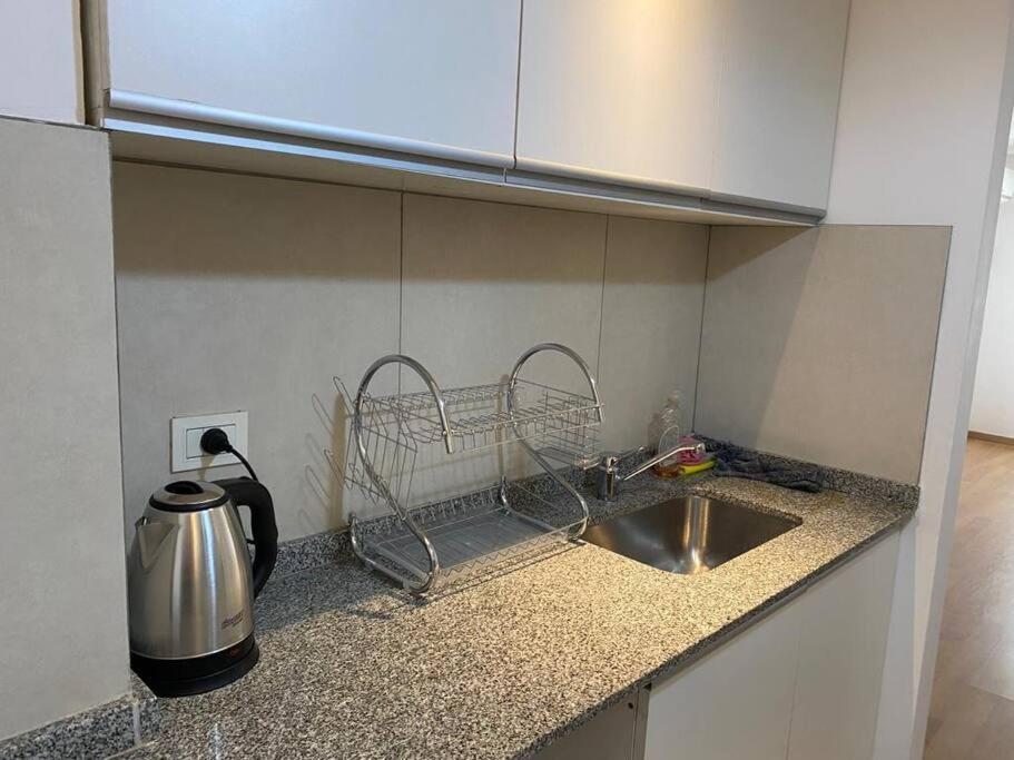 Departamento para 4 personas, con cochera, a metros del centro de la ciudad