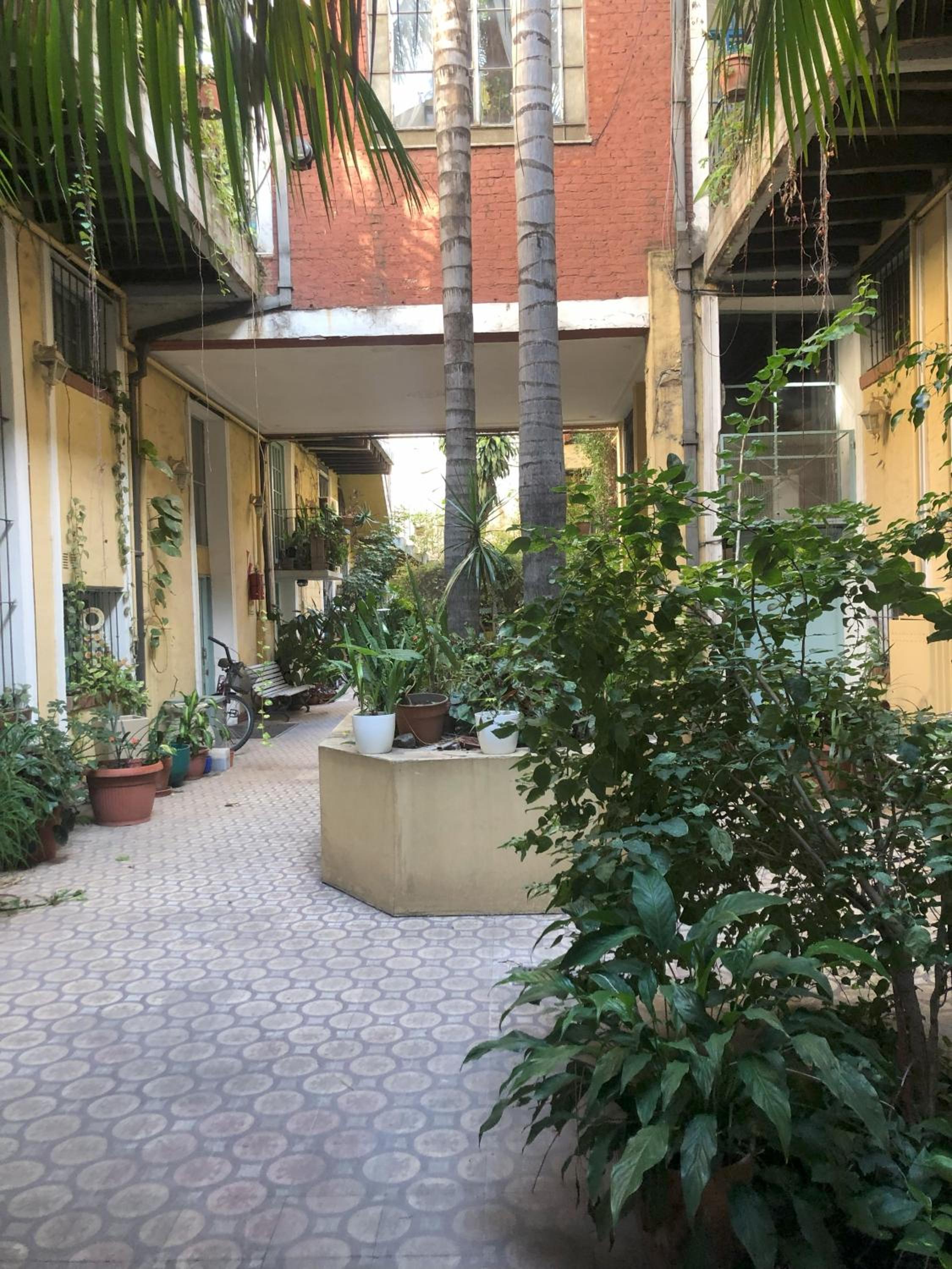 Giuffra Edificio Los Patios del Sol