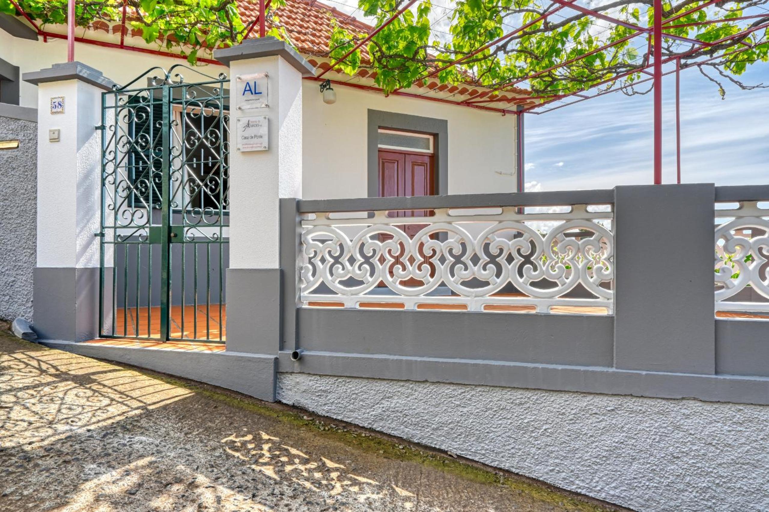 Ponte Cottage, a Home in Madeira view 2
