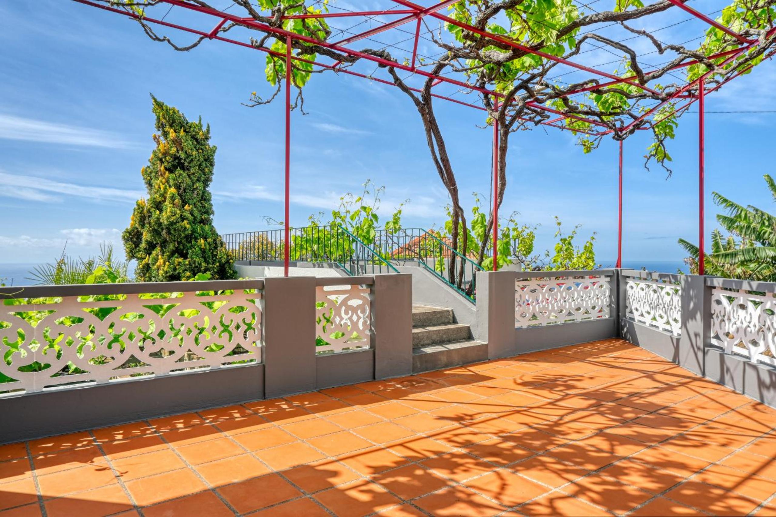 Ponte Cottage, a Home in Madeira view 4