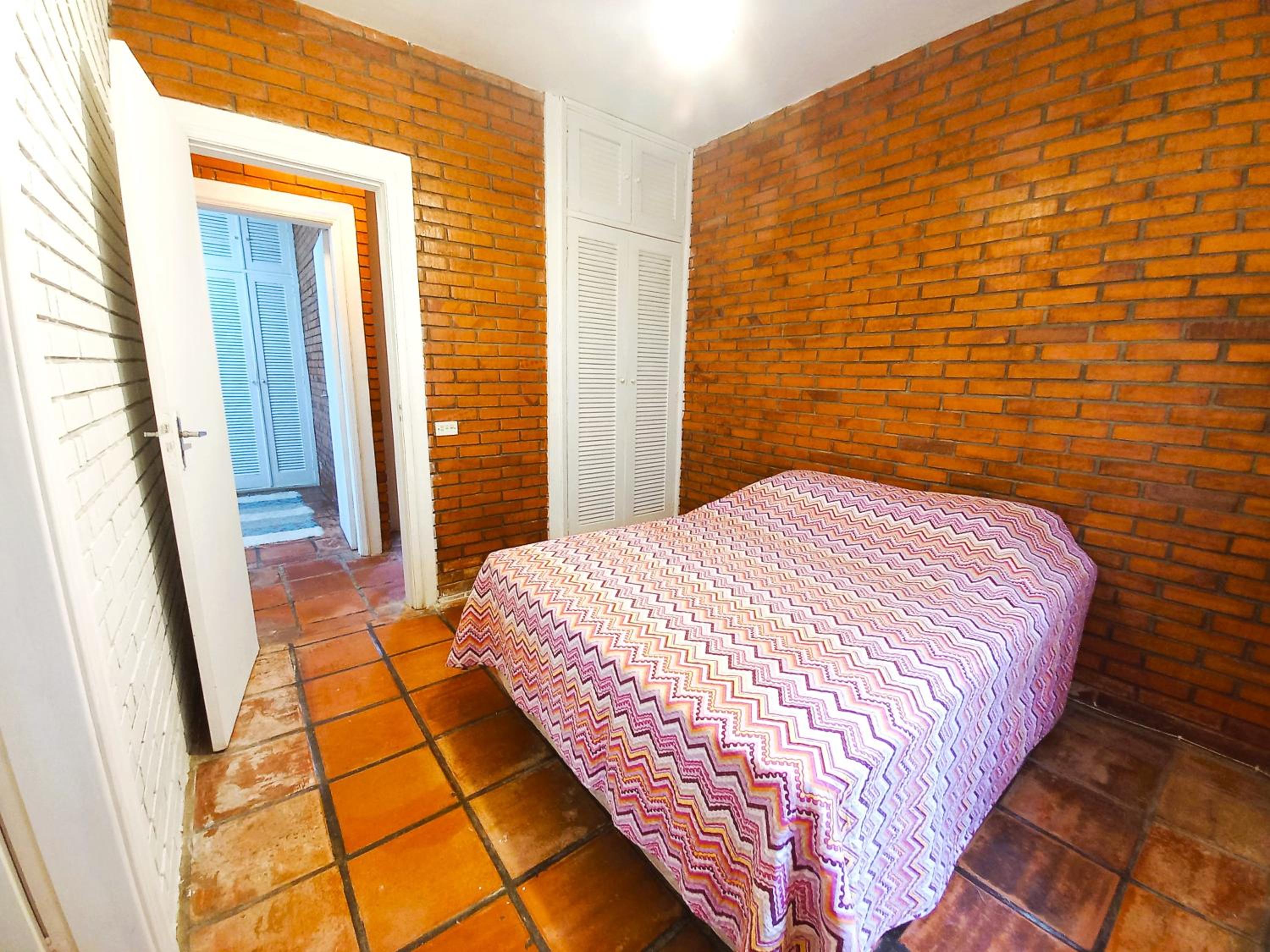 Casa Jardim com 5 quartos em Ubatuba