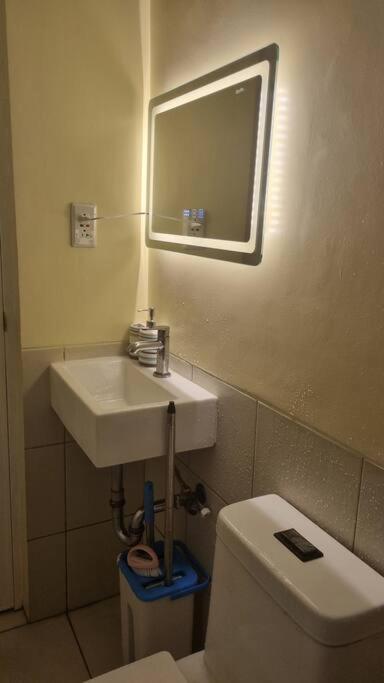 CityLofts Plainview in Mandaluyong corner unit view 4