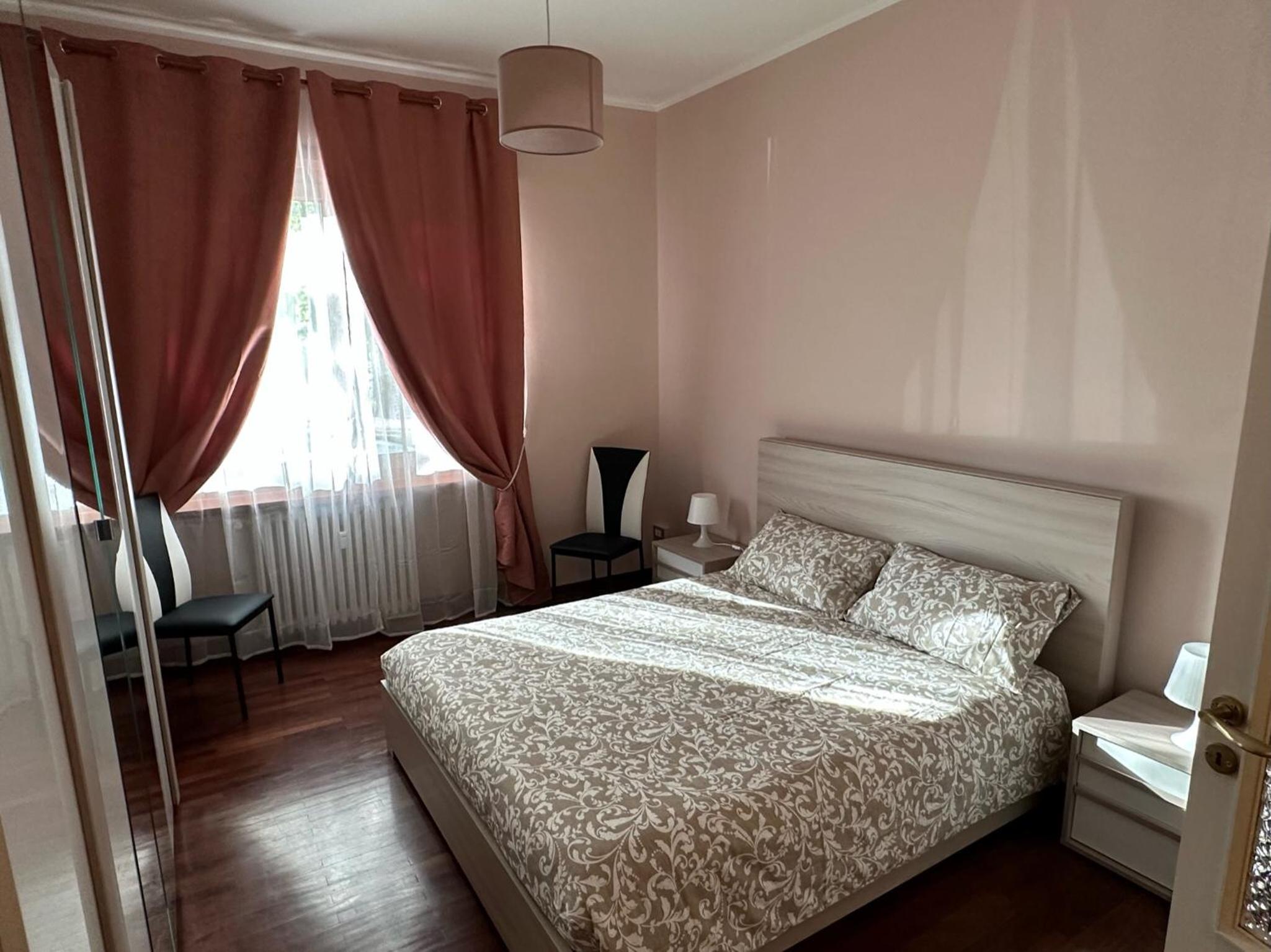 Casa Gianduia davanti al Grattacielo