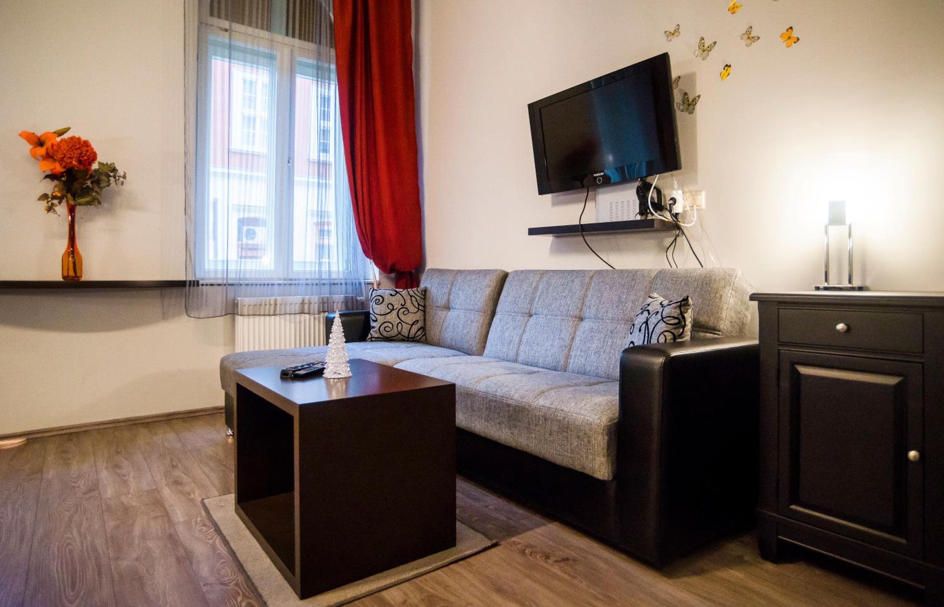 Budapest Rooms Bed and Breakfast