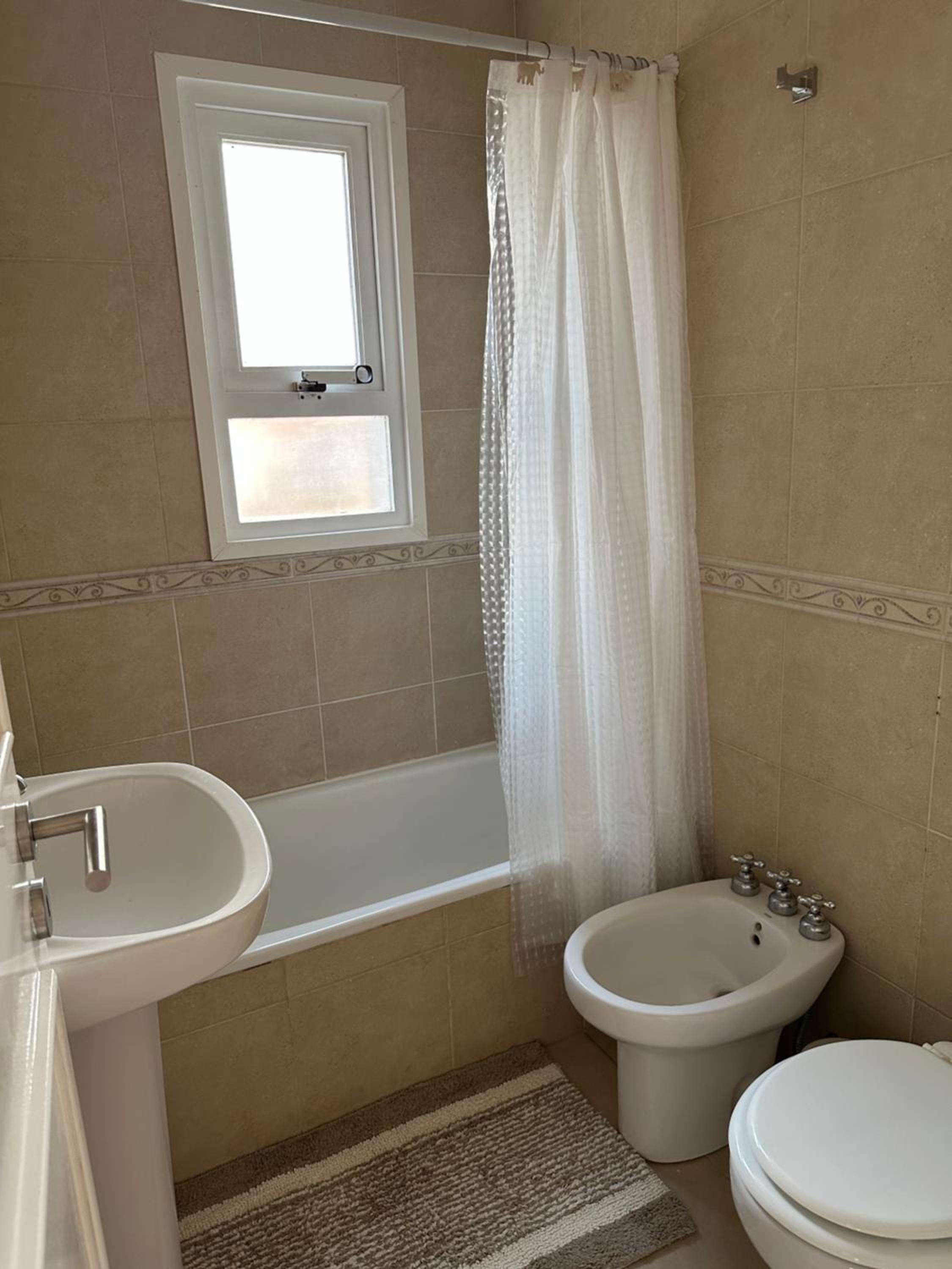 Lujo Junto al Mar - Cochera y Terraza Privada
