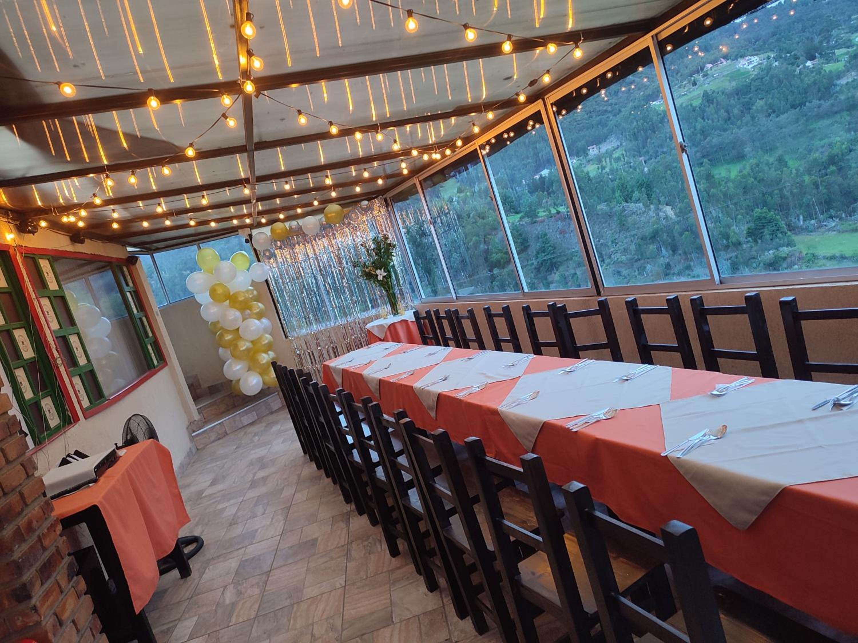 Restaurante y Hostal: De La Villa Pa Sumercé