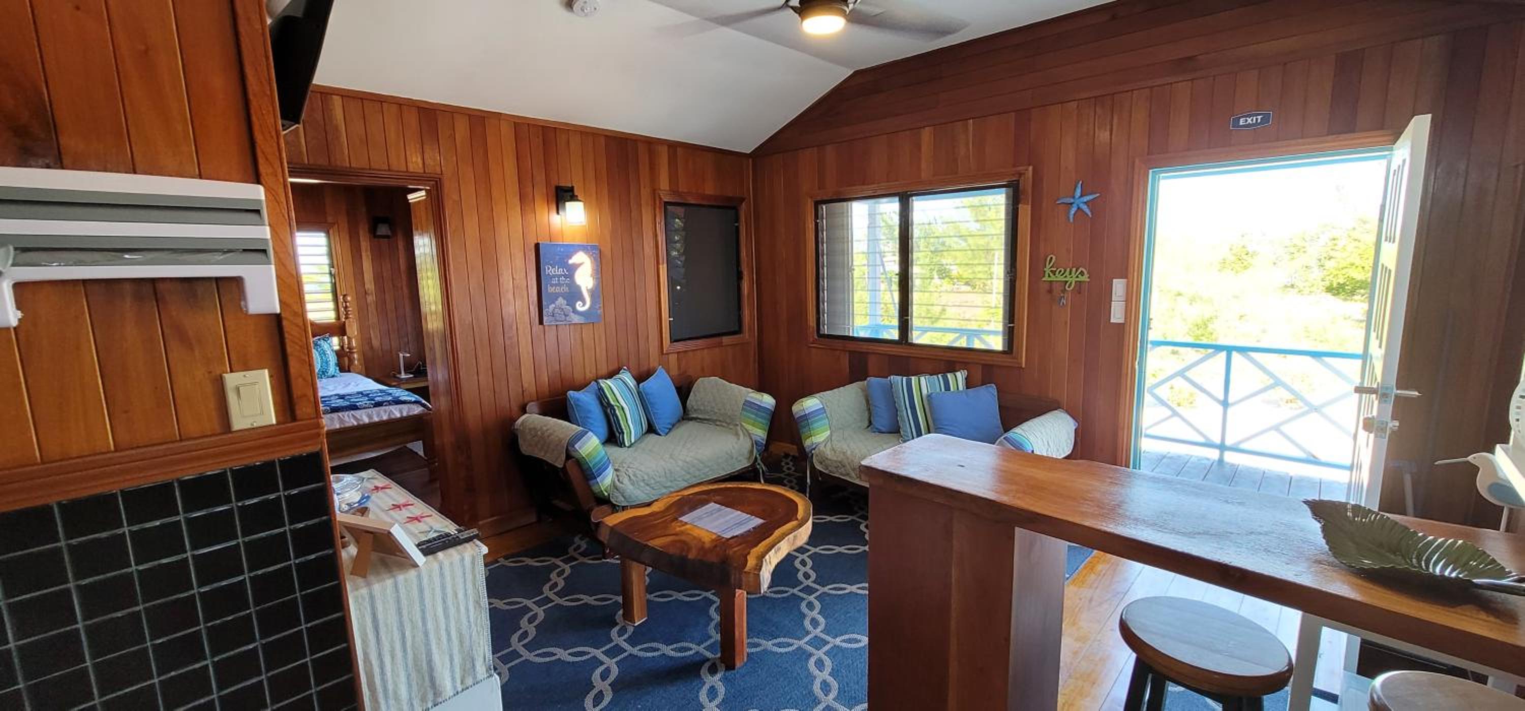 Therapy Cabins - Belize Island Experience