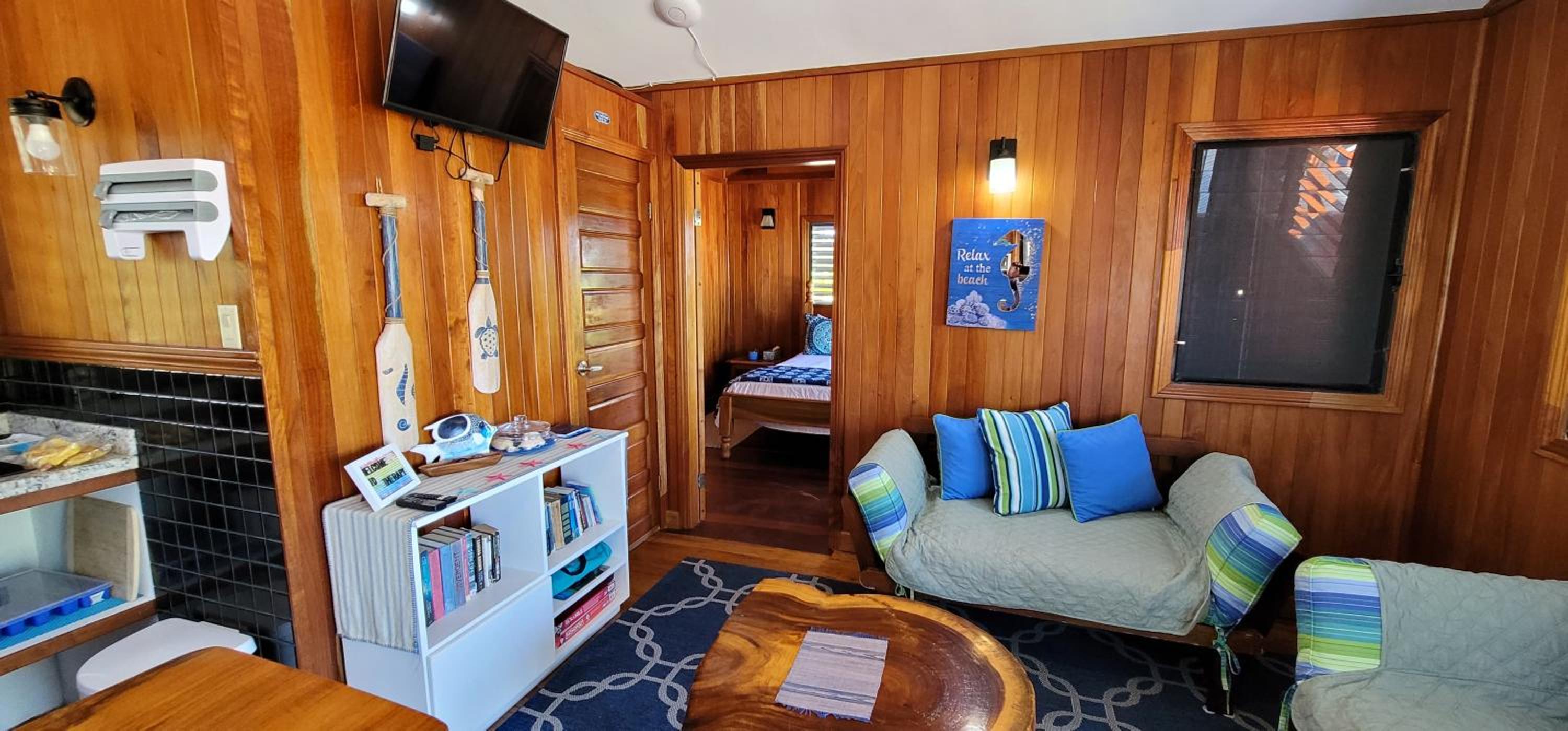 Therapy Cabins - Belize Island Experience