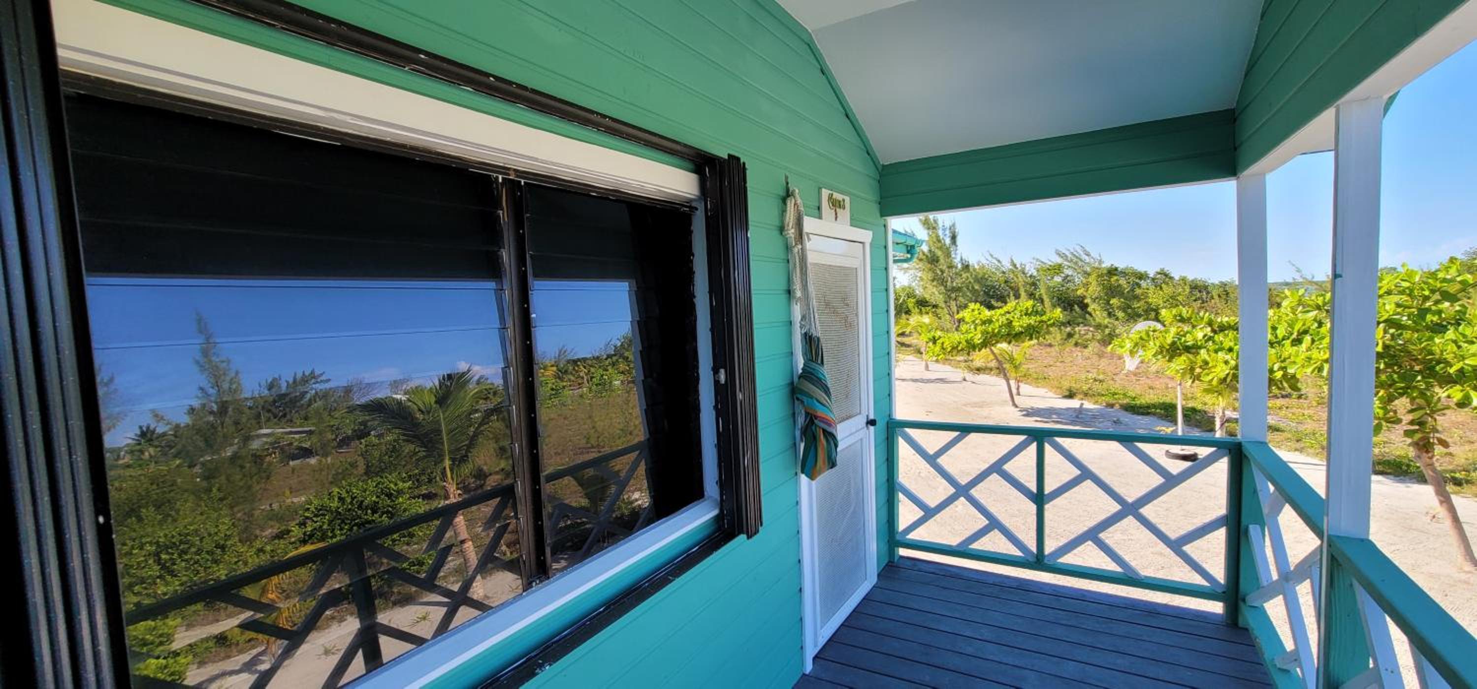 Therapy Cabins - Belize Island Experience