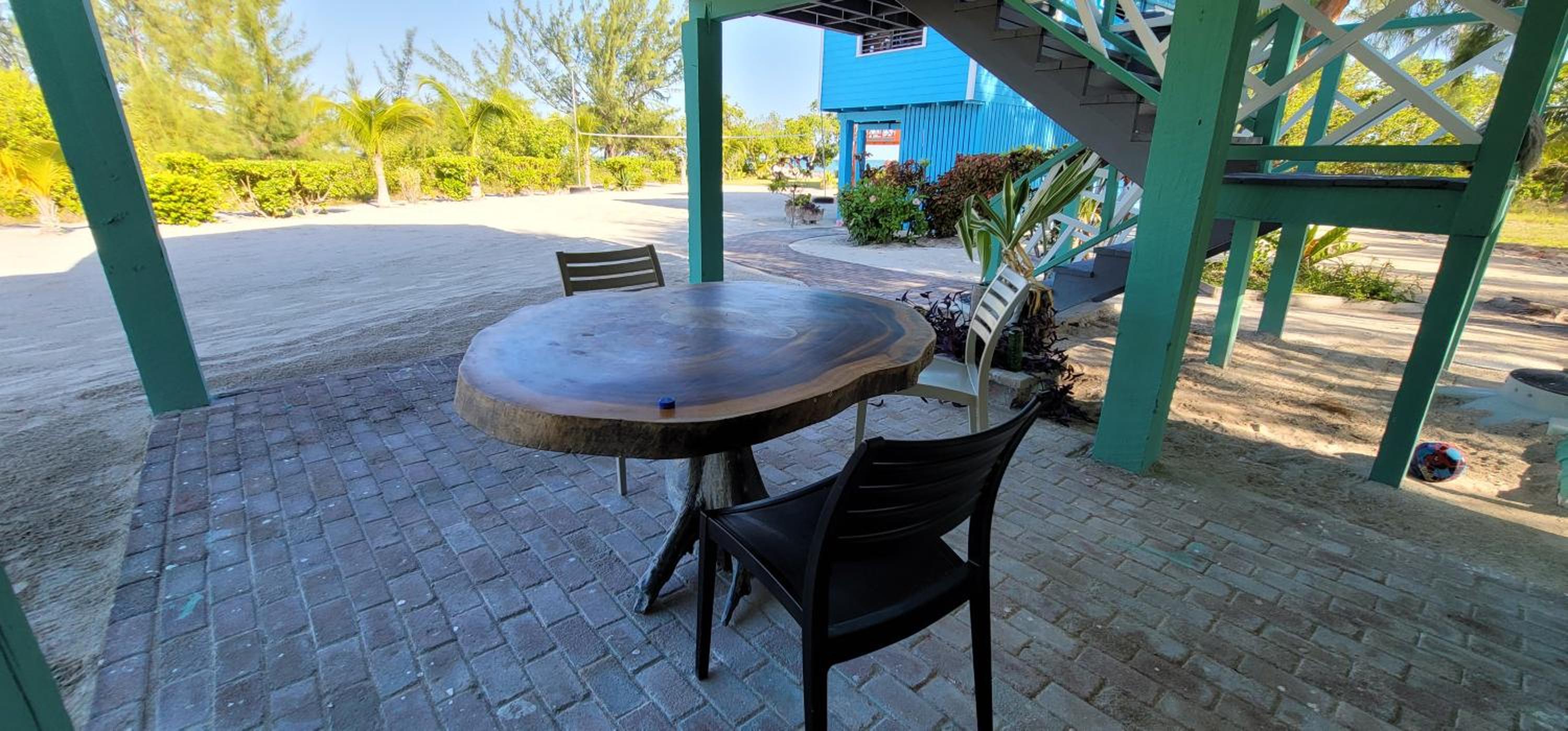 Therapy Cabins - Belize Island Experience