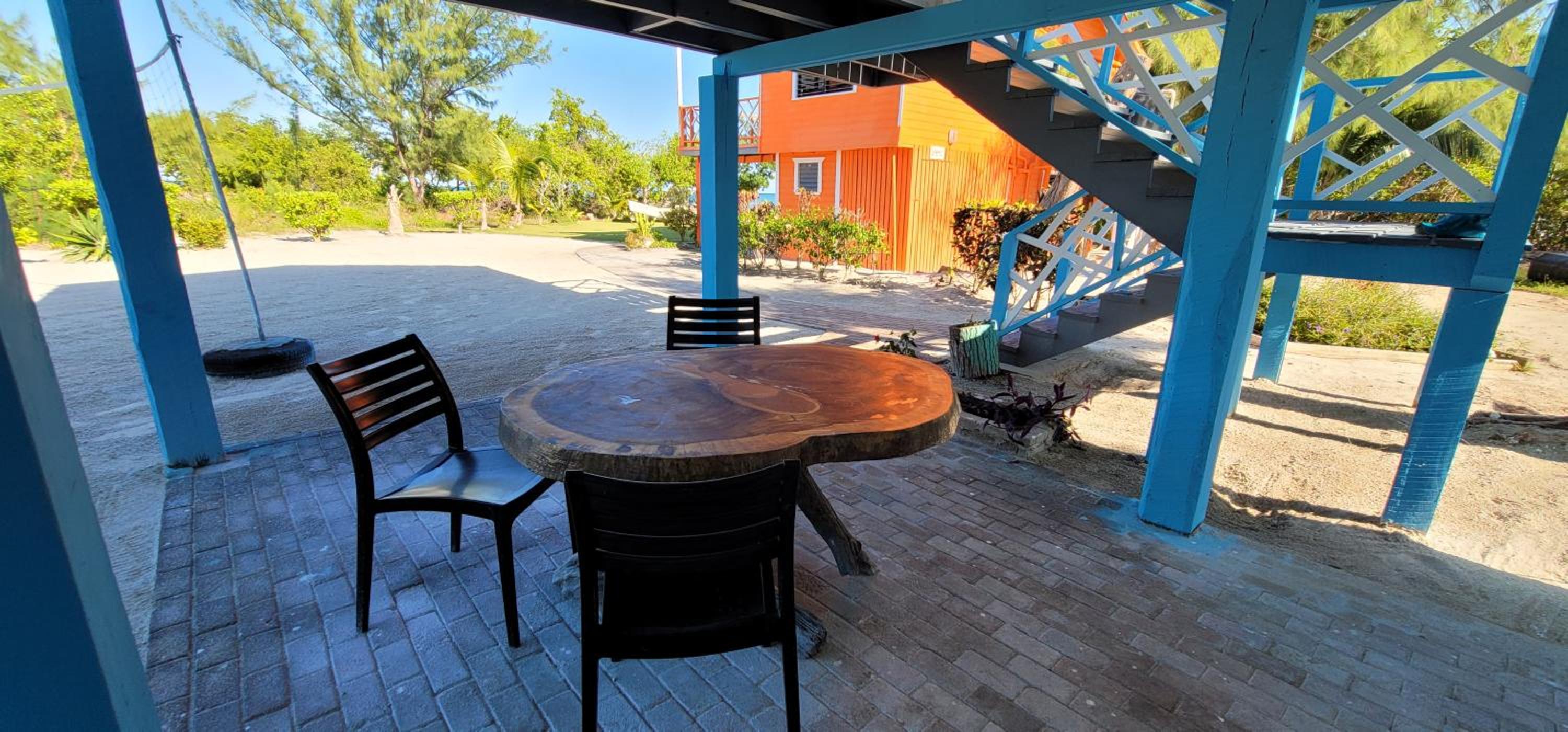 Therapy Cabins - Belize Island Experience