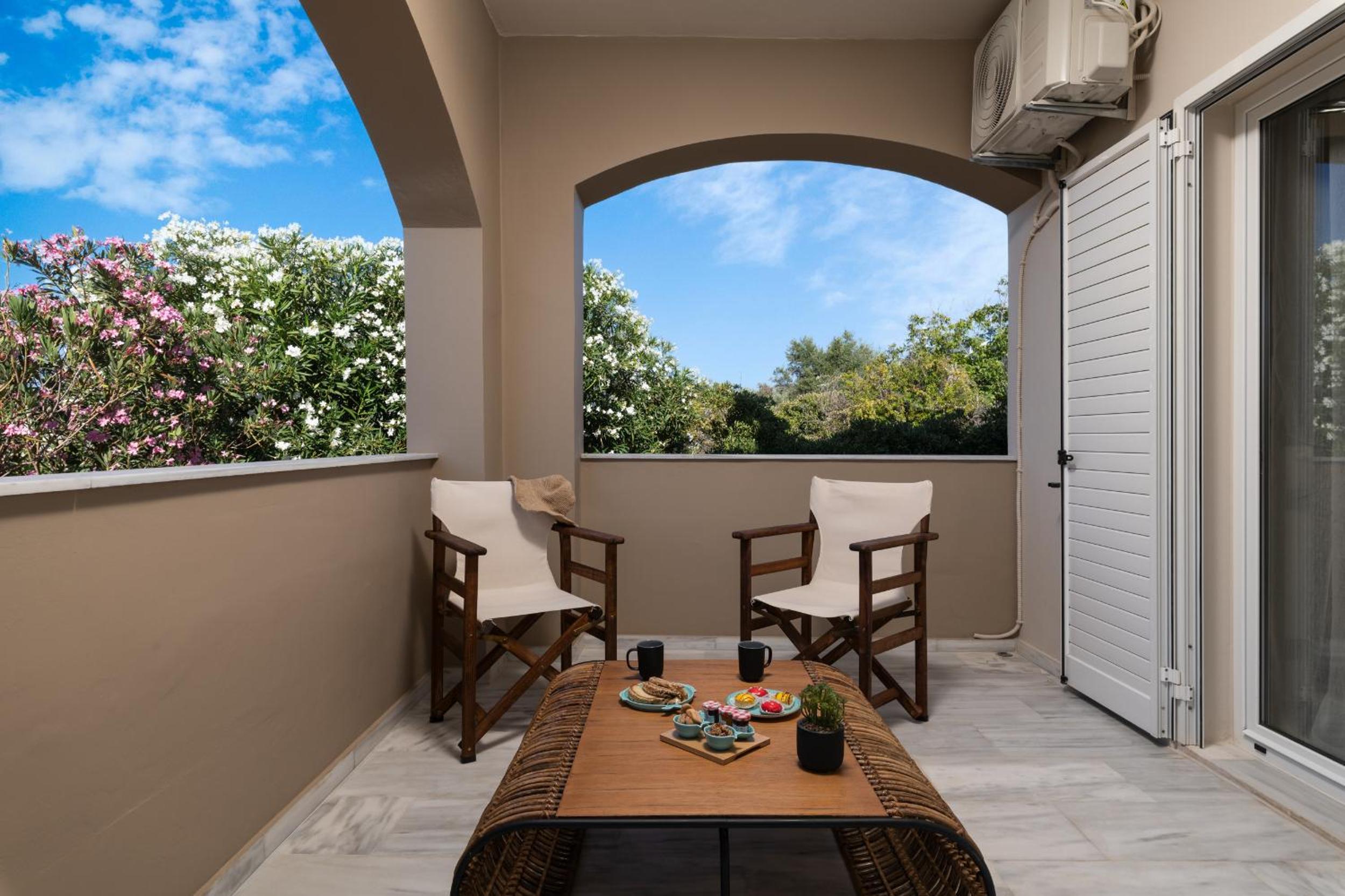 Procris Villas High-End Living view 4