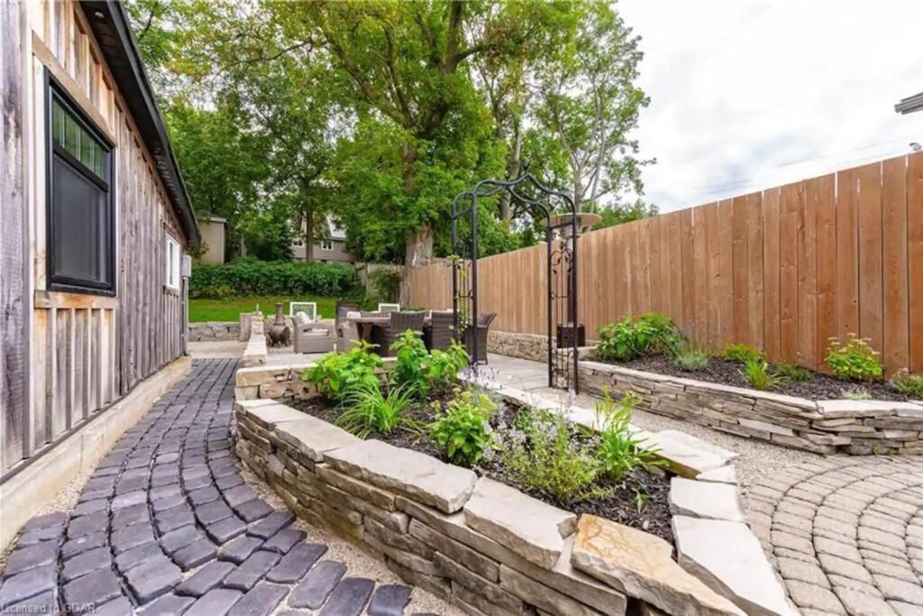 Elegant Elora Home with Stylish Décor