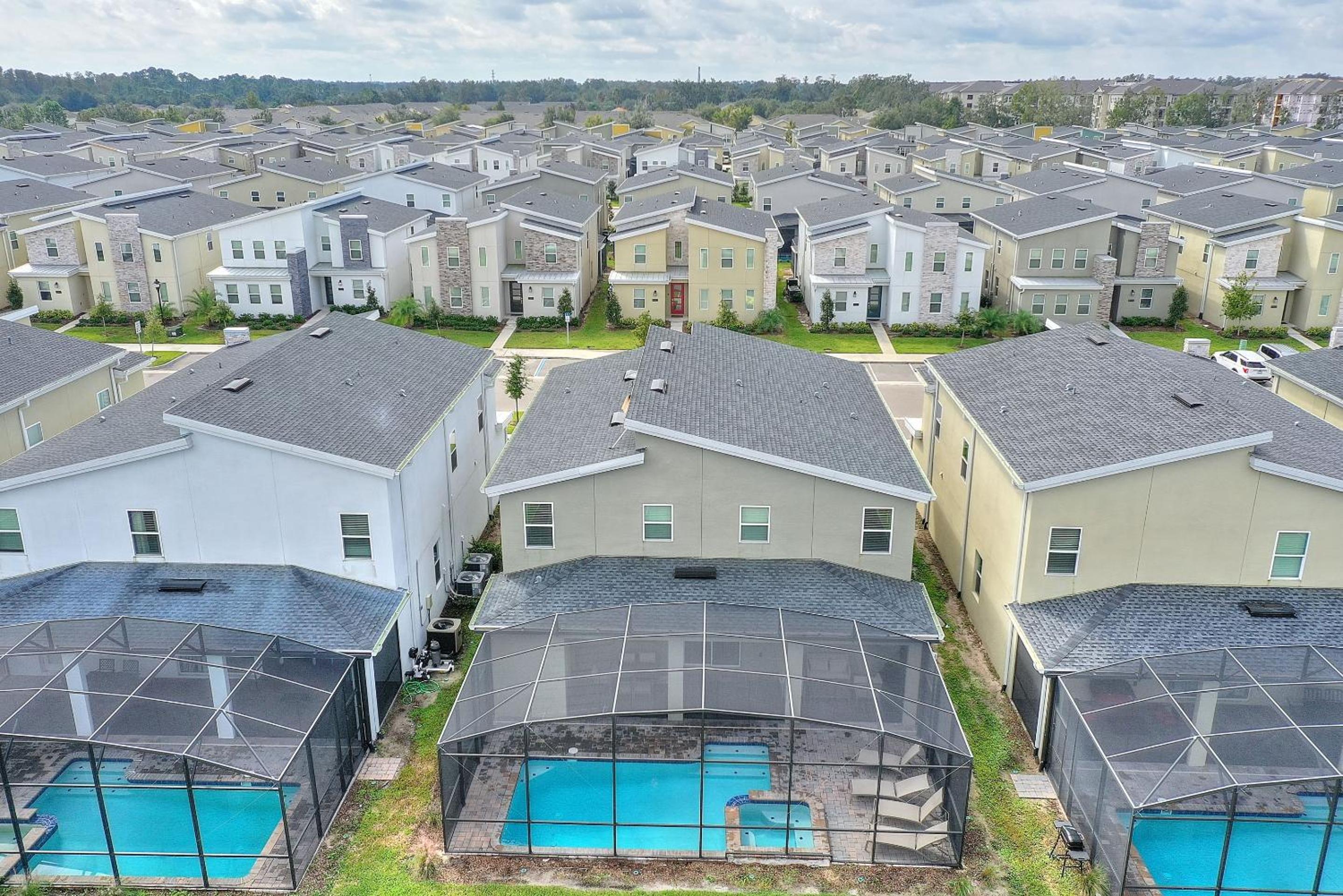 Treat Retreat Storey Lake by Shine Villas #418 villa view 4