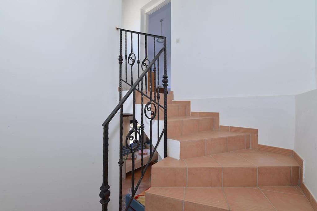 Icarus home view 3
