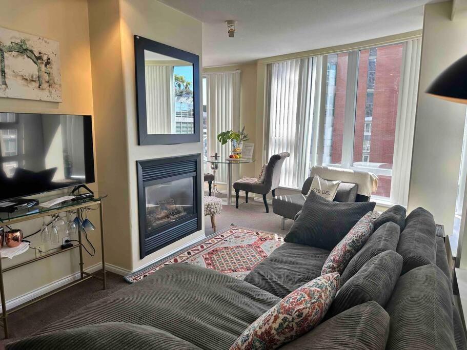 Penthouses of Beach Ave