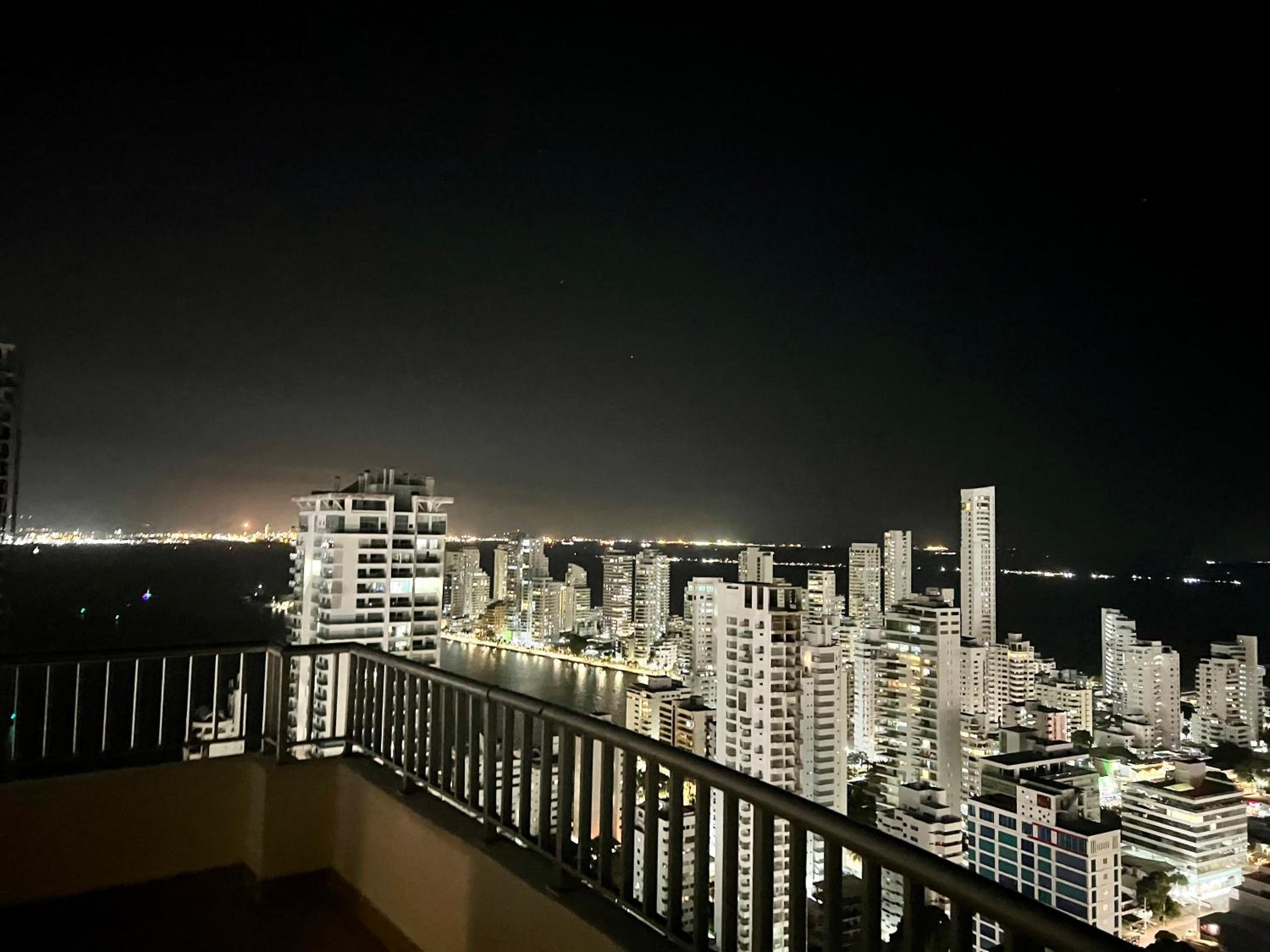 Palmetto Penthouse Deluxe Beautiful view and sunset floor 39
