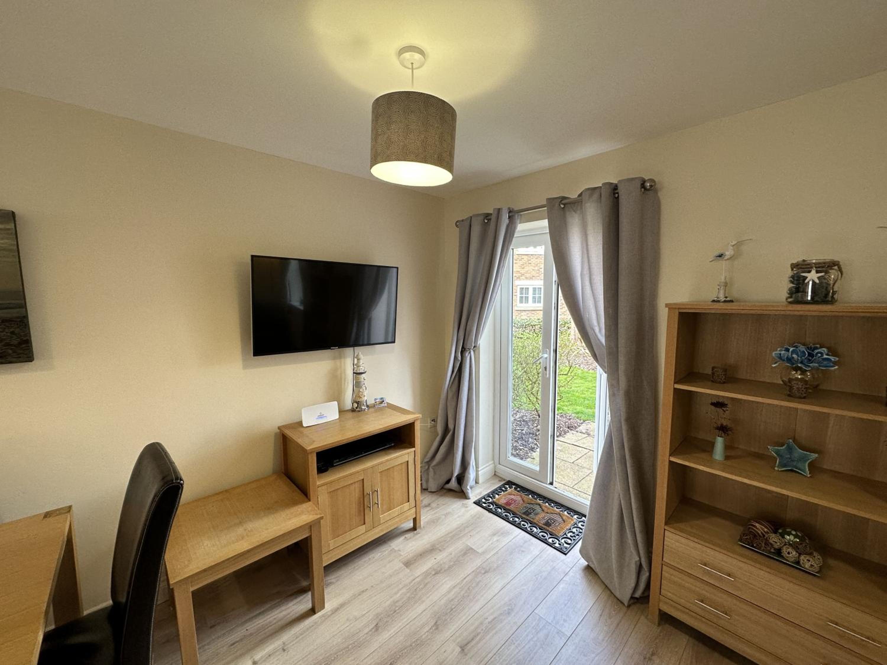 The Sandcastle - Part of the The Bay Filey Holiday Village with pool, gym and direct beach access, pub, restaurant, tennis and meadows walks