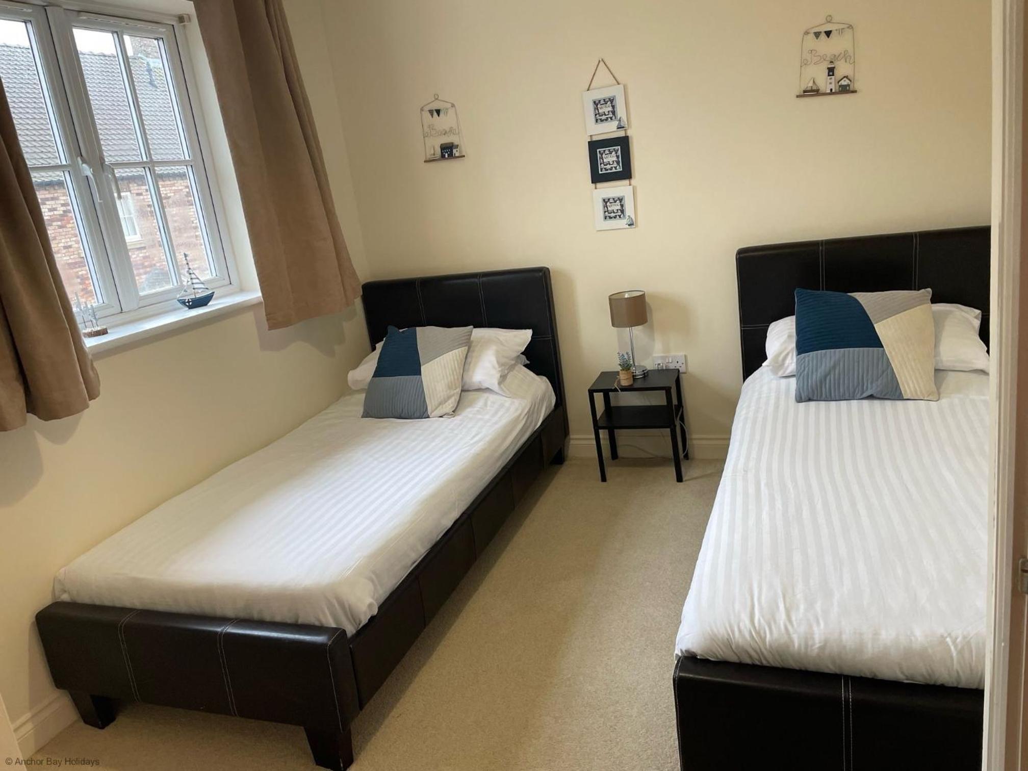 The Sandcastle - Part of the The Bay Filey Holiday Village with pool, gym and direct beach access, pub, restaurant, tennis and meadows walks