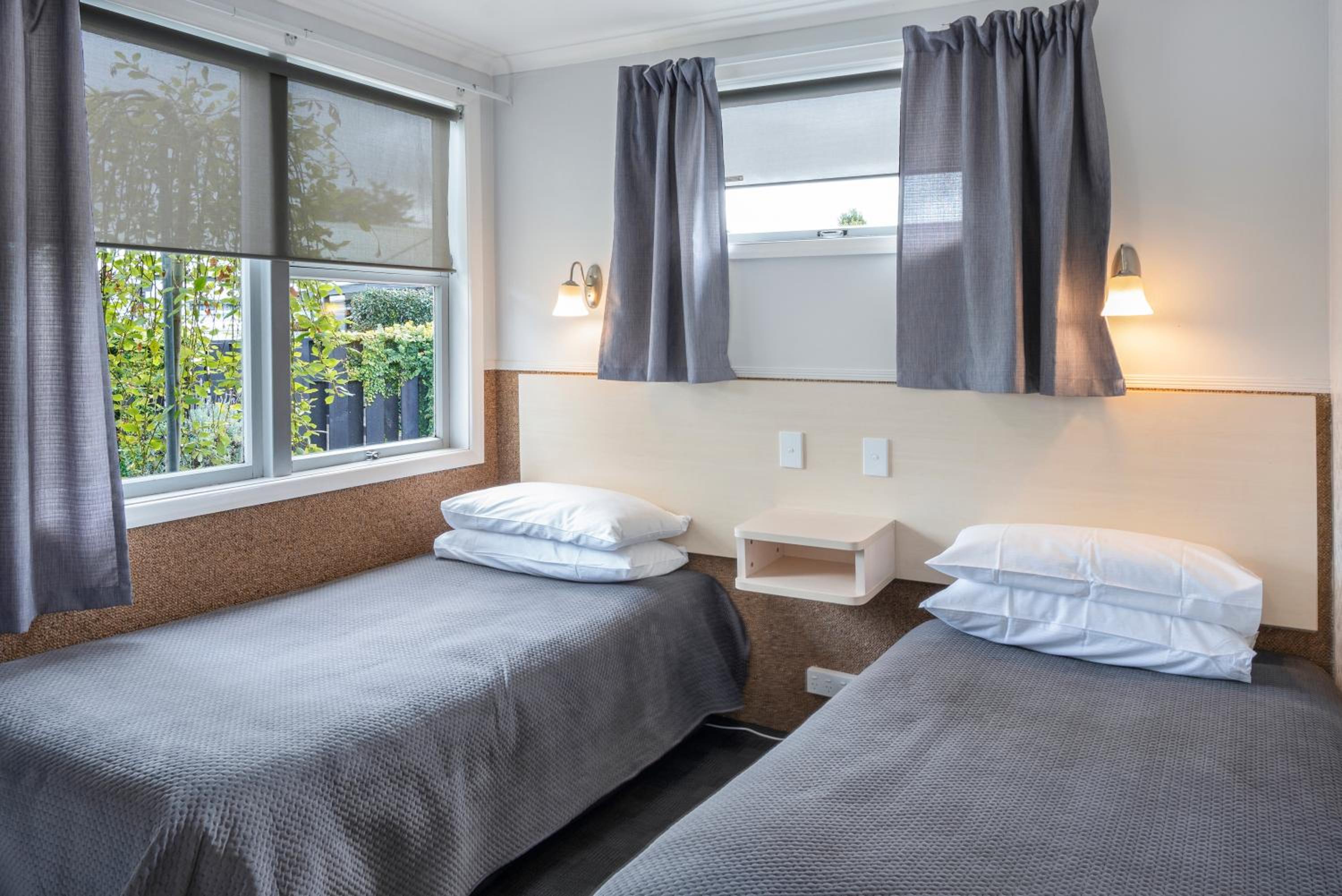 Dunrovin Motel