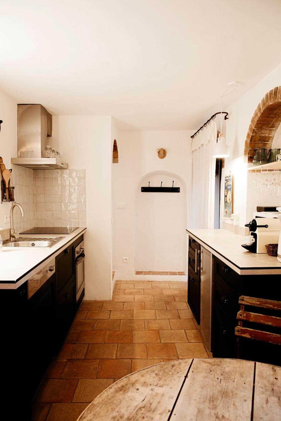 La petite maison view 2