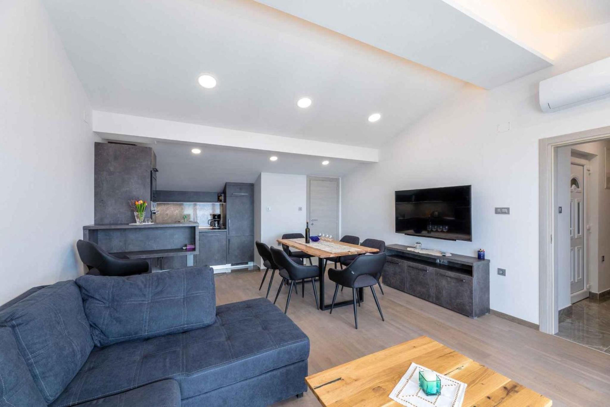 Holiday home in Crikvenica 41678