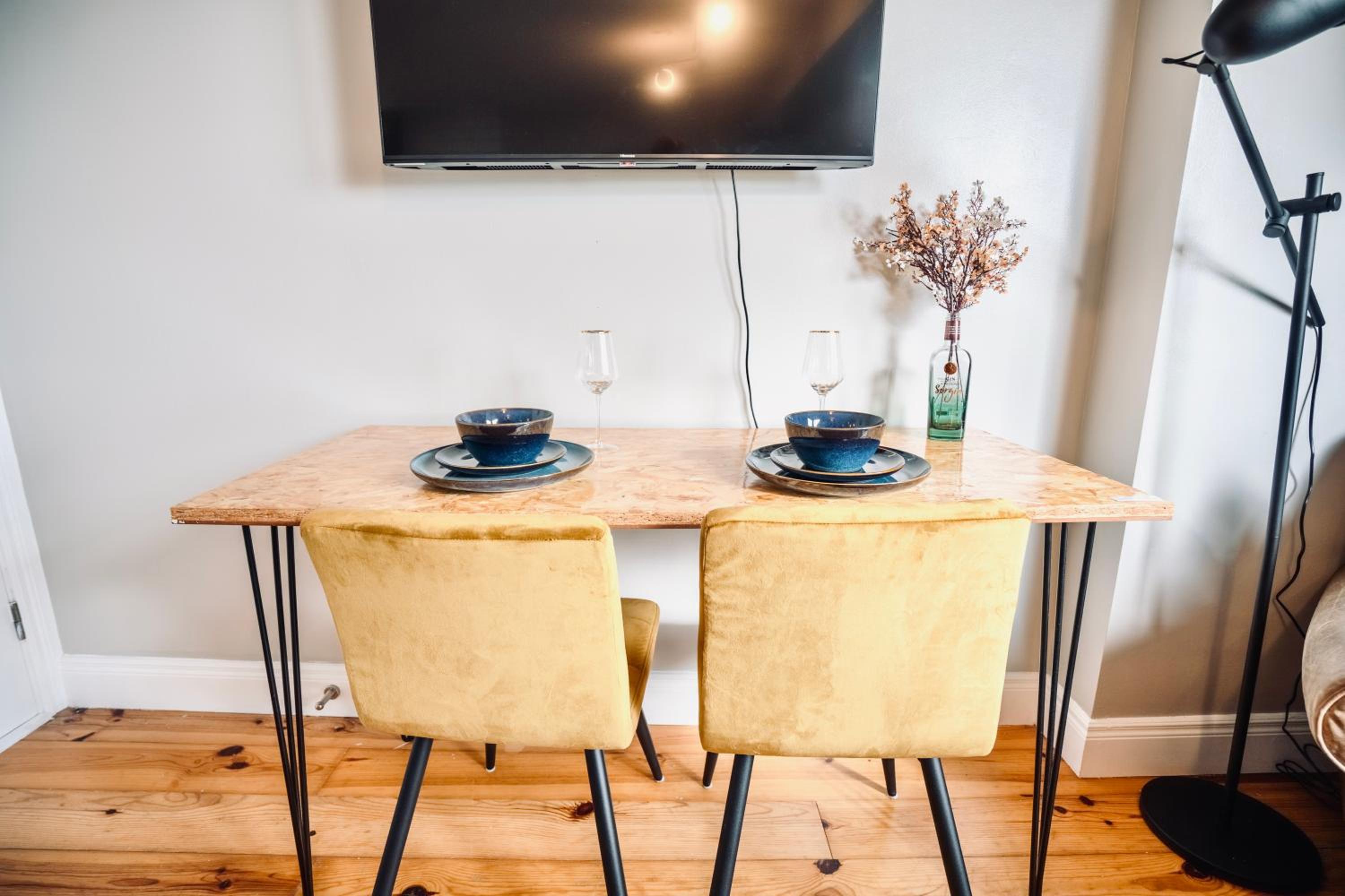 Hotel Modern Penthouse Apartment in Cobh Town - Image 1