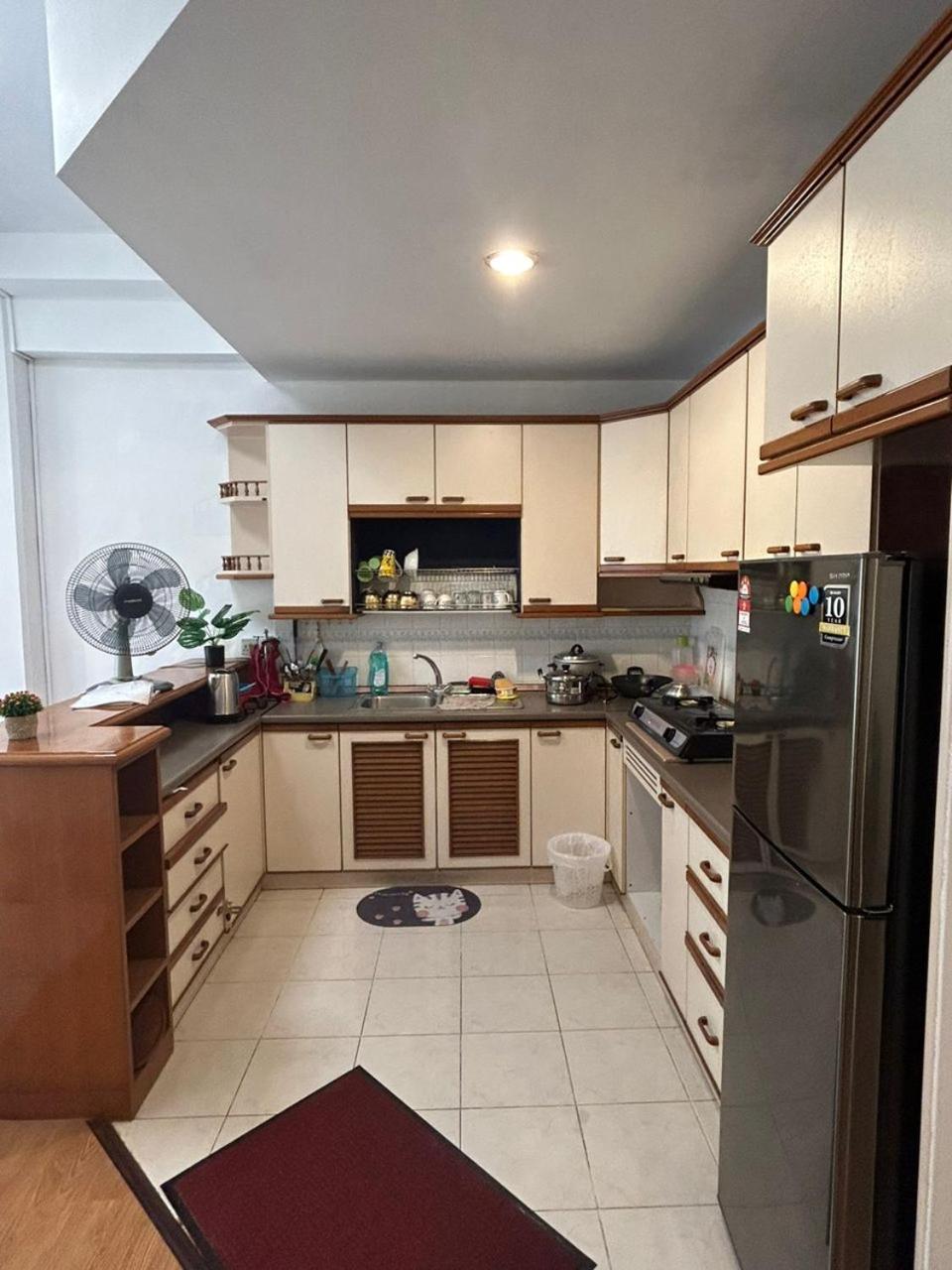 Level 10 Riverbank suites 2BR RiverView view 5