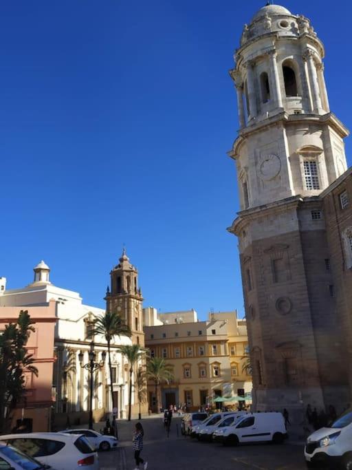 Apartamento Las Canastas Cádiz Centro a pie de Catedral y playa