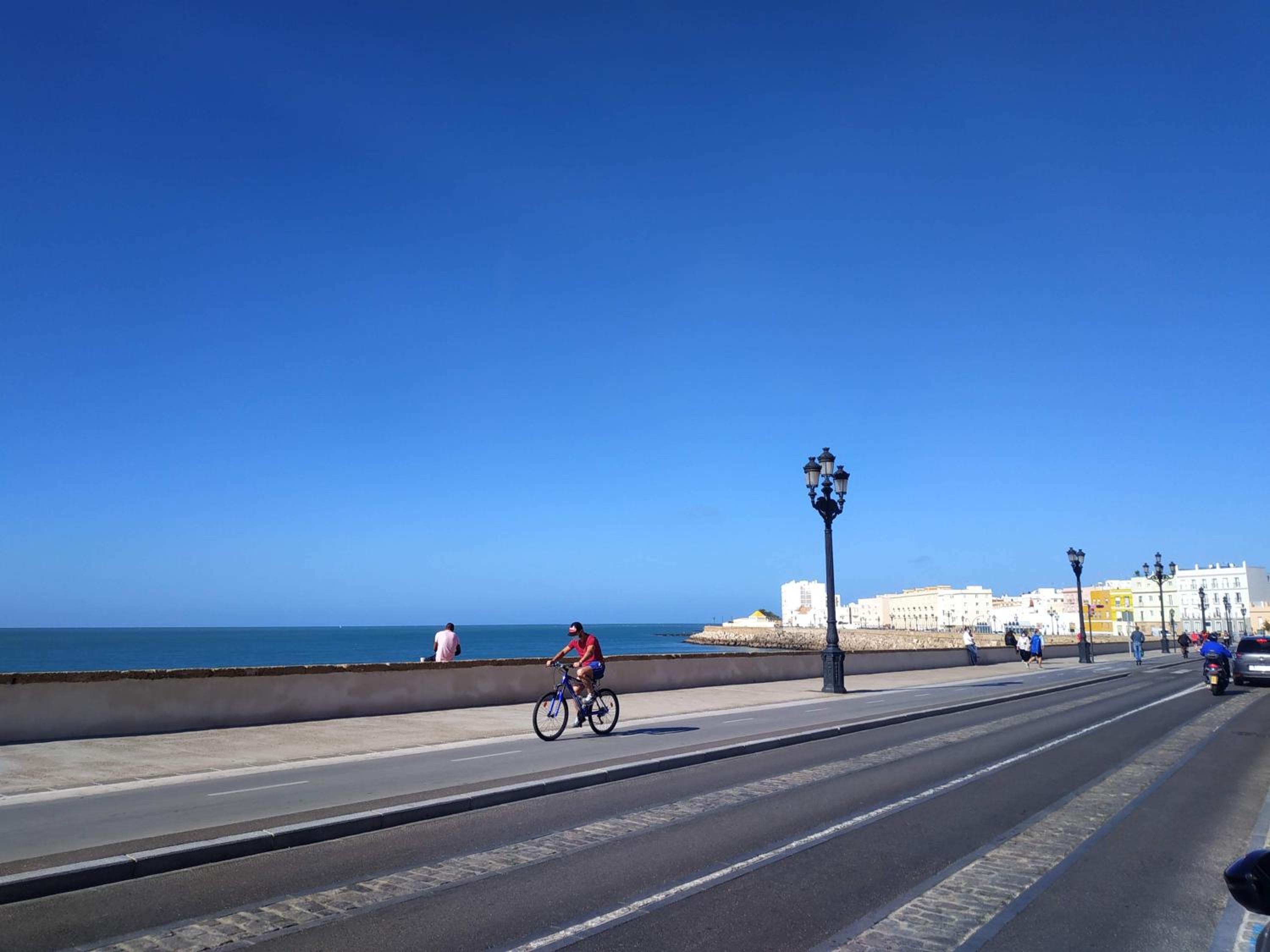 Apartamento Las Canastas Cádiz Centro a pie de Catedral y playa