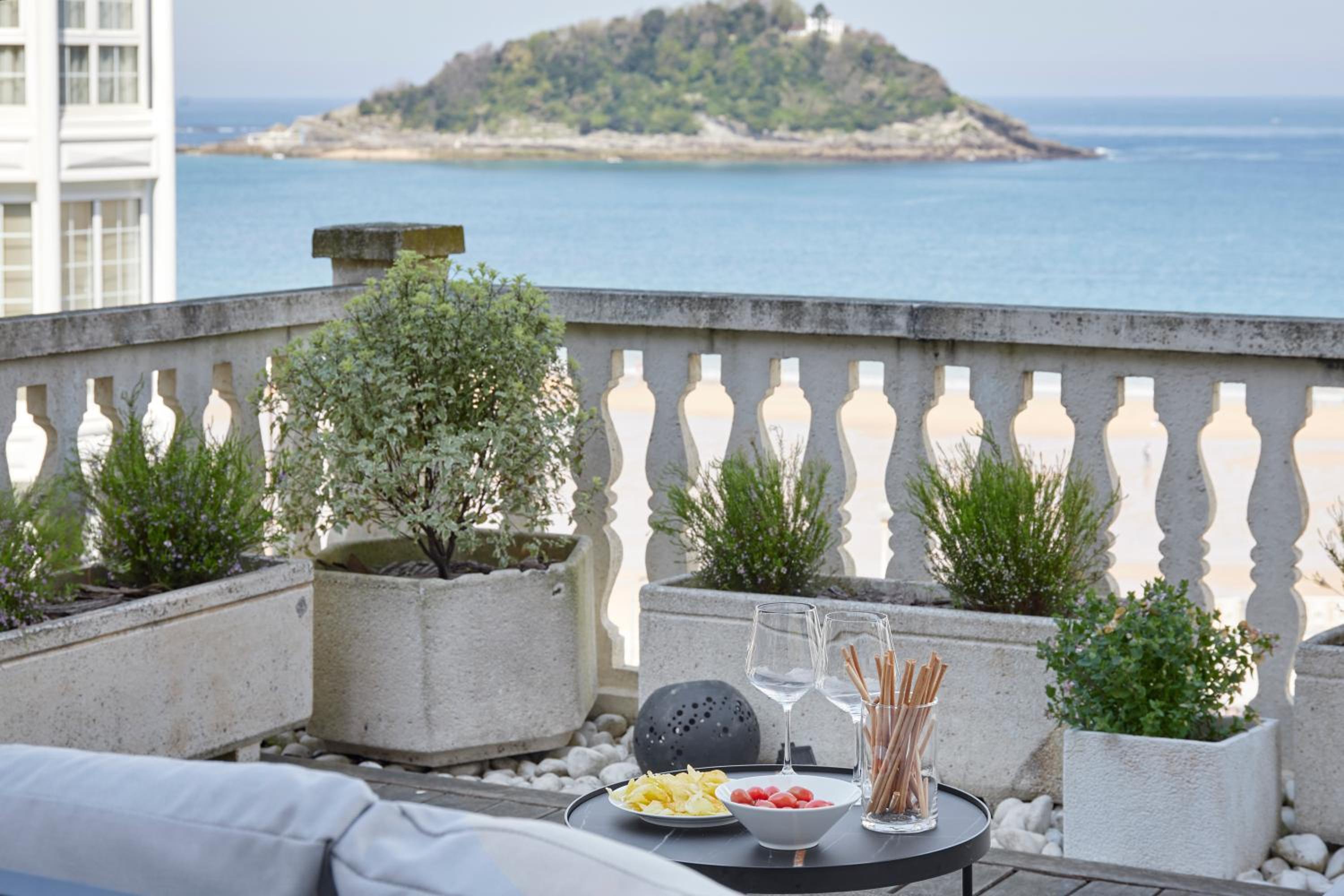 MIRACONCHA TERRACE by SWEET HOME SAN SEBASTIAN