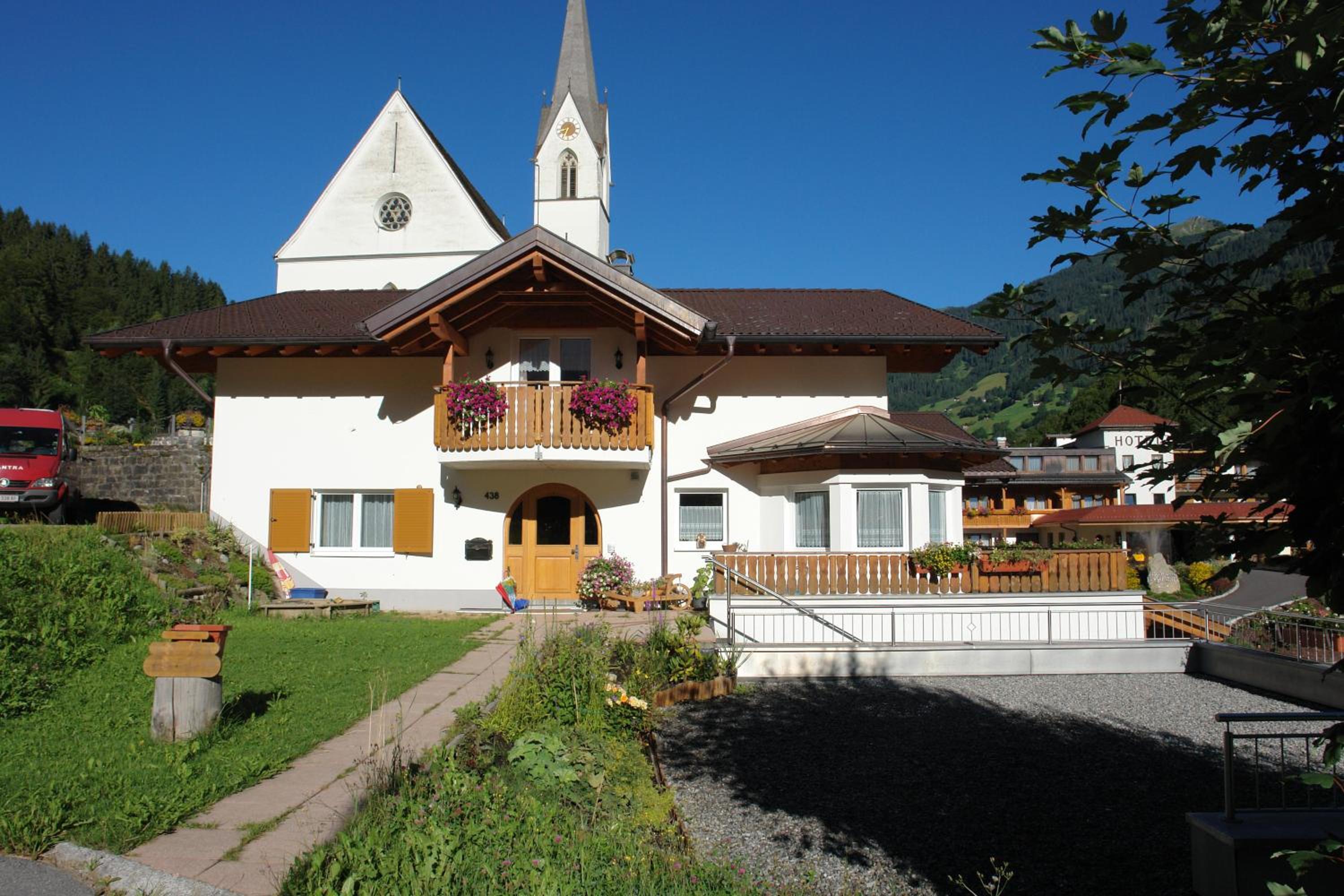 Photo 7